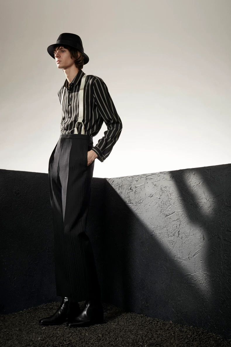 Saint Laurent Paris saint laurent paris size 37 20fw mulberry silk three-stripe Size US M / EU 48-50 / 2 - 5 Thumbnail