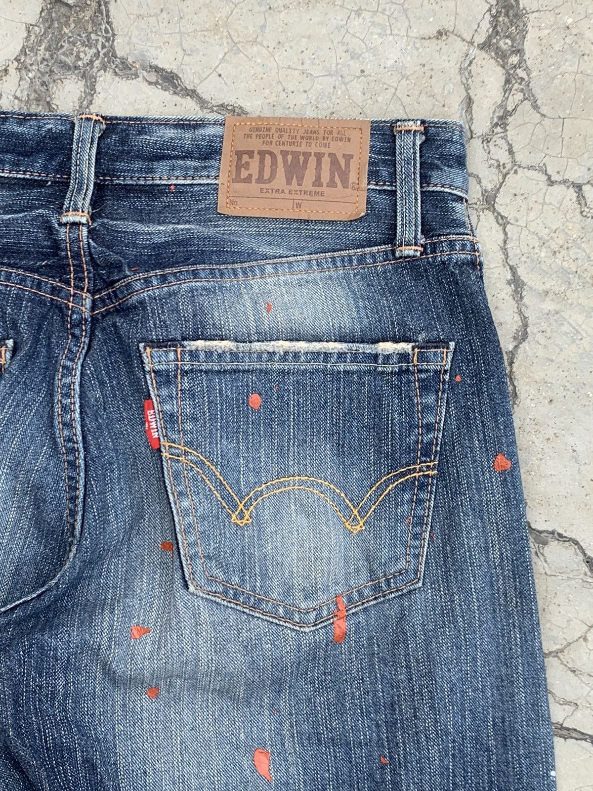 Edwin EDWIN DISTRESSED CUSTOM PAINT SPLATTER JEANS Size US 30 / EU 46 - 7 Thumbnail