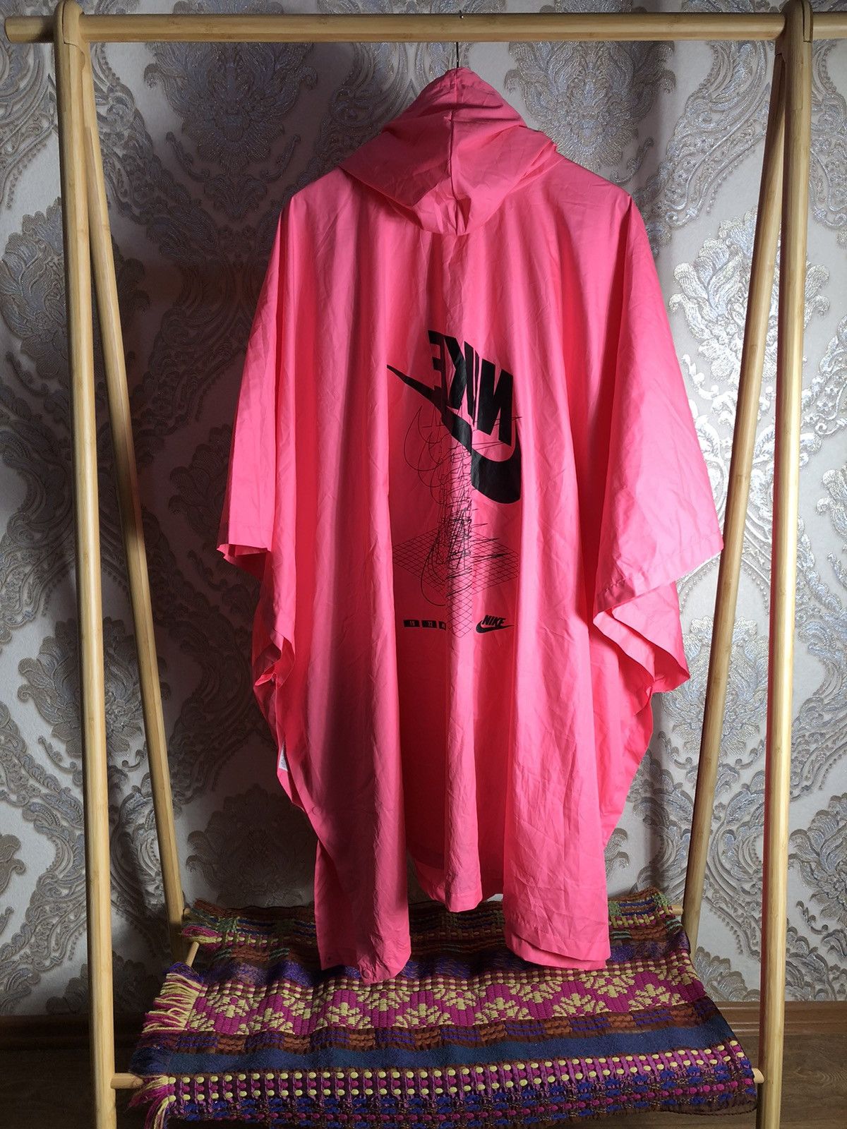 Nike × Vintage VERY RARE NIKE RAIN LIGHT JACKET BIG LOGO JAPAN STYLE Y2K Size US L / EU 52-54 / 3 - 16 Thumbnail