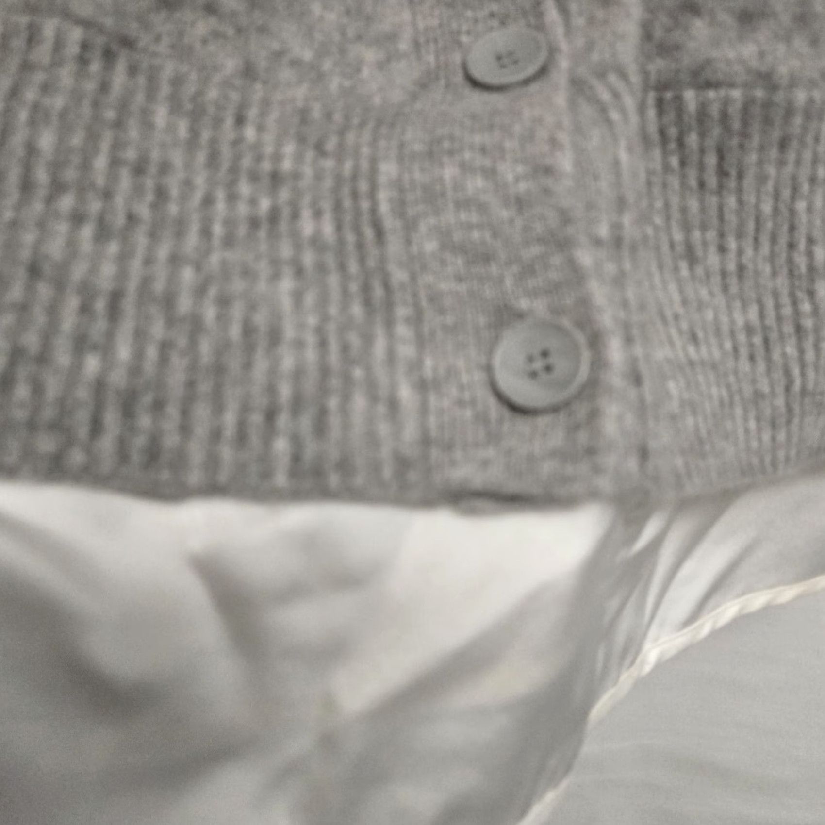 Vintage Magaschoni Womens Sweater Cardigan Long Sleeve Crew Neck Gray Cashmere 2fer Blouse M Size M / US 6-8 / IT 42-44 - 2 Thumbnail