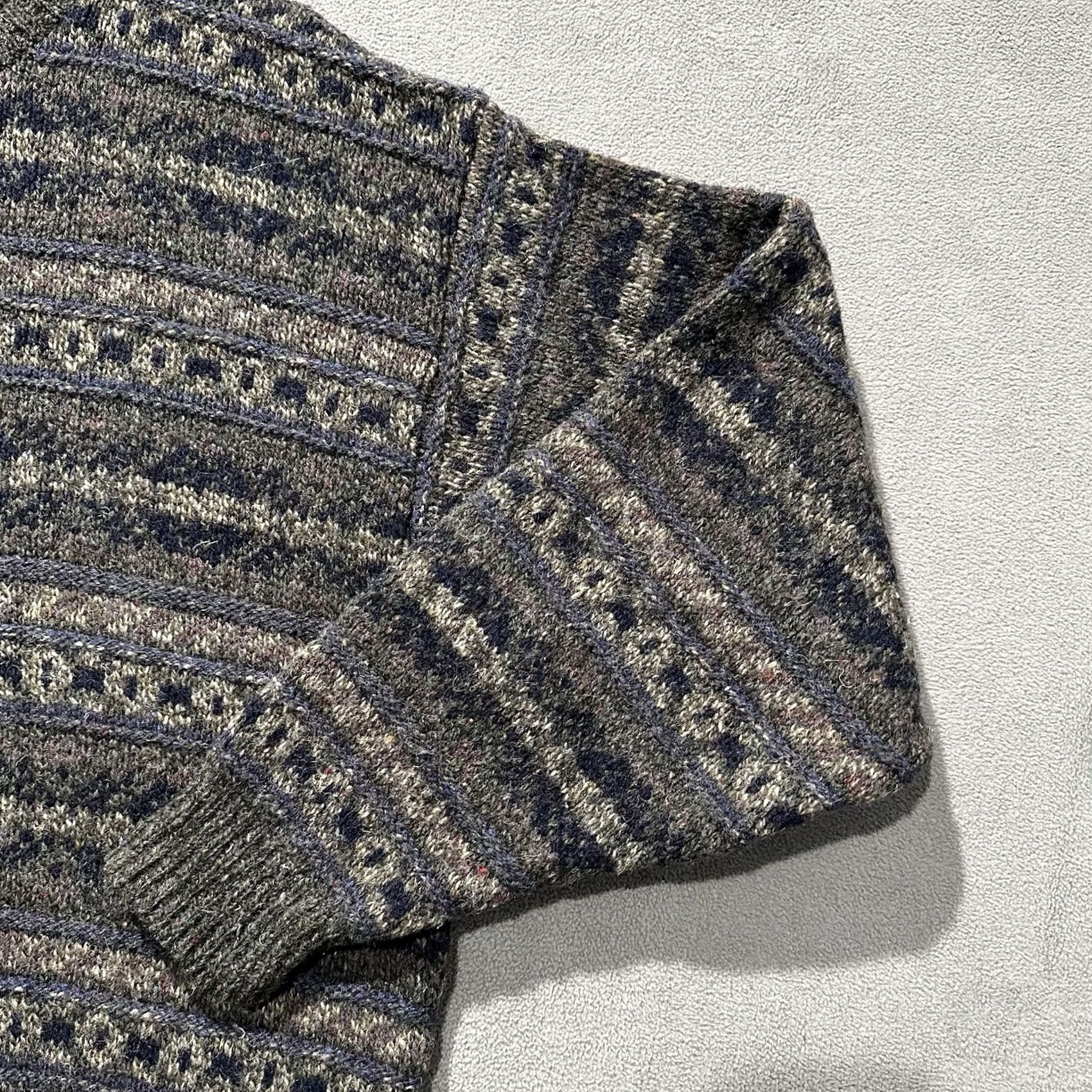 Eddie Bauer VINTAGE Eddie Bauer Sweater Men L Green Striped Wool Blend Crewneck Made In USA Size US L / EU 52-54 / 3 - 5 Thumbnail