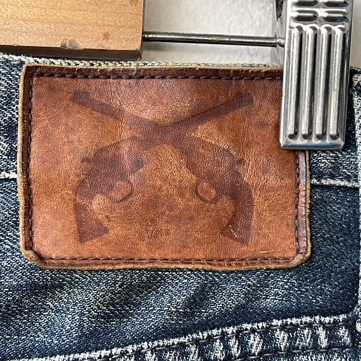 roarguns Flared Roar Guns Swarovski Crystal Pistols Thrashed Denim Size US 32 / EU 48 - 17 Thumbnail