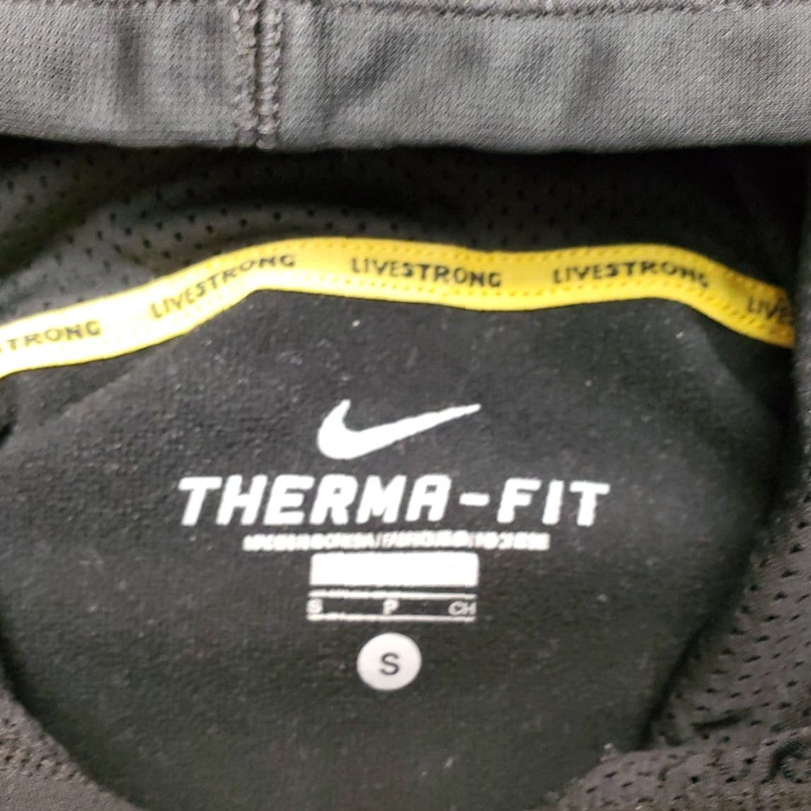 Nike VINTAGE Nike Hoodie Mens S Black Livestron Therma Fit Hooded Logo Fleece Sweatshirt Size US S / EU 44-46 / 1 - 7 Thumbnail