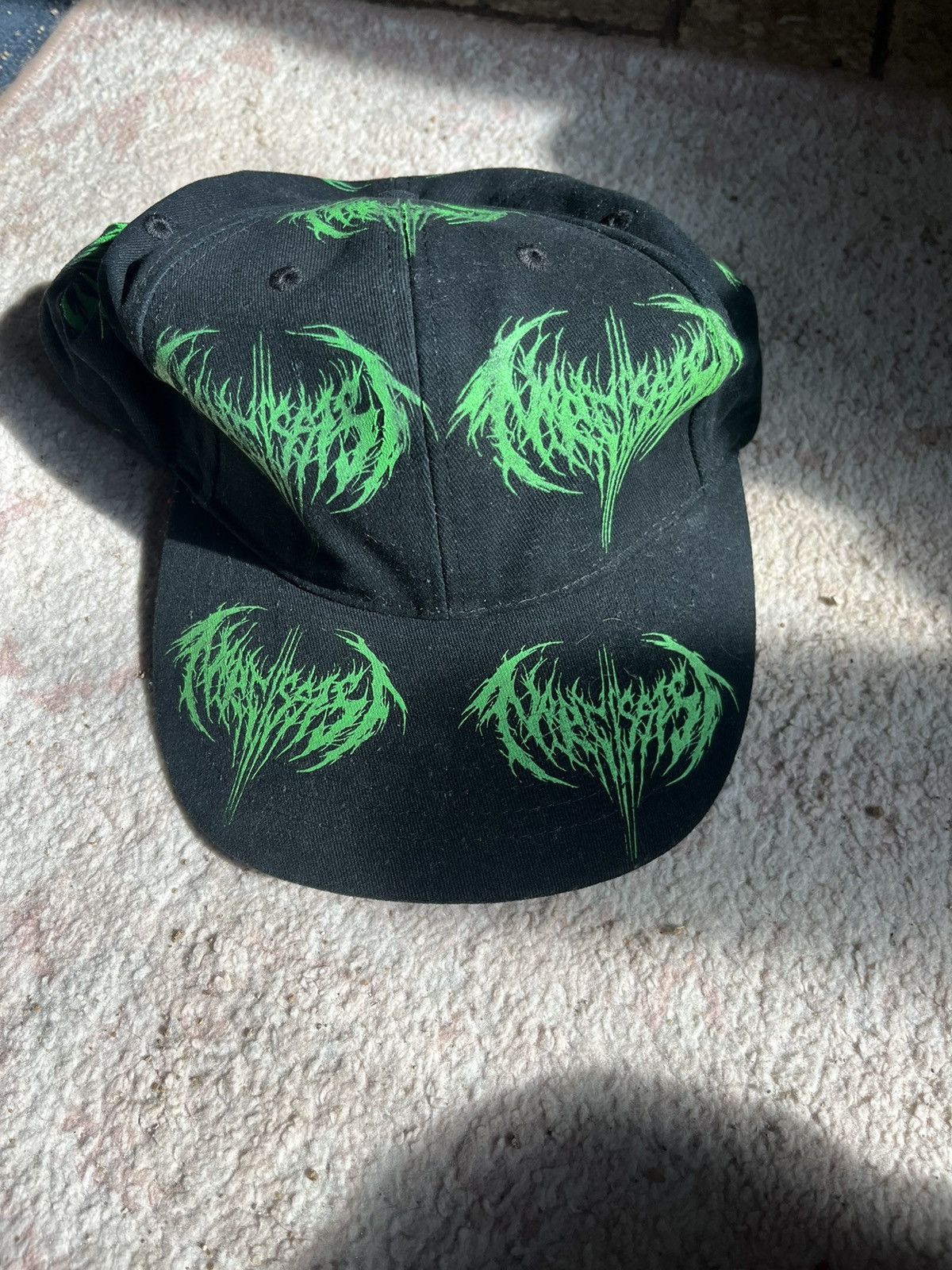 Opium opium narcissist hat