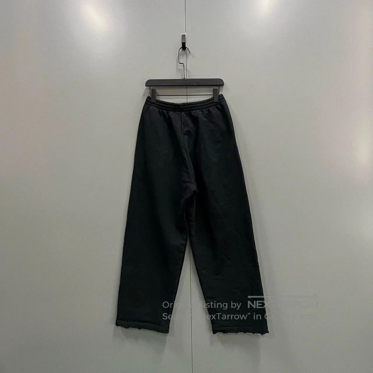 Balenciaga balenciaga vintage letter print long pants. Size US 26 / EU 42 - 2 Thumbnail
