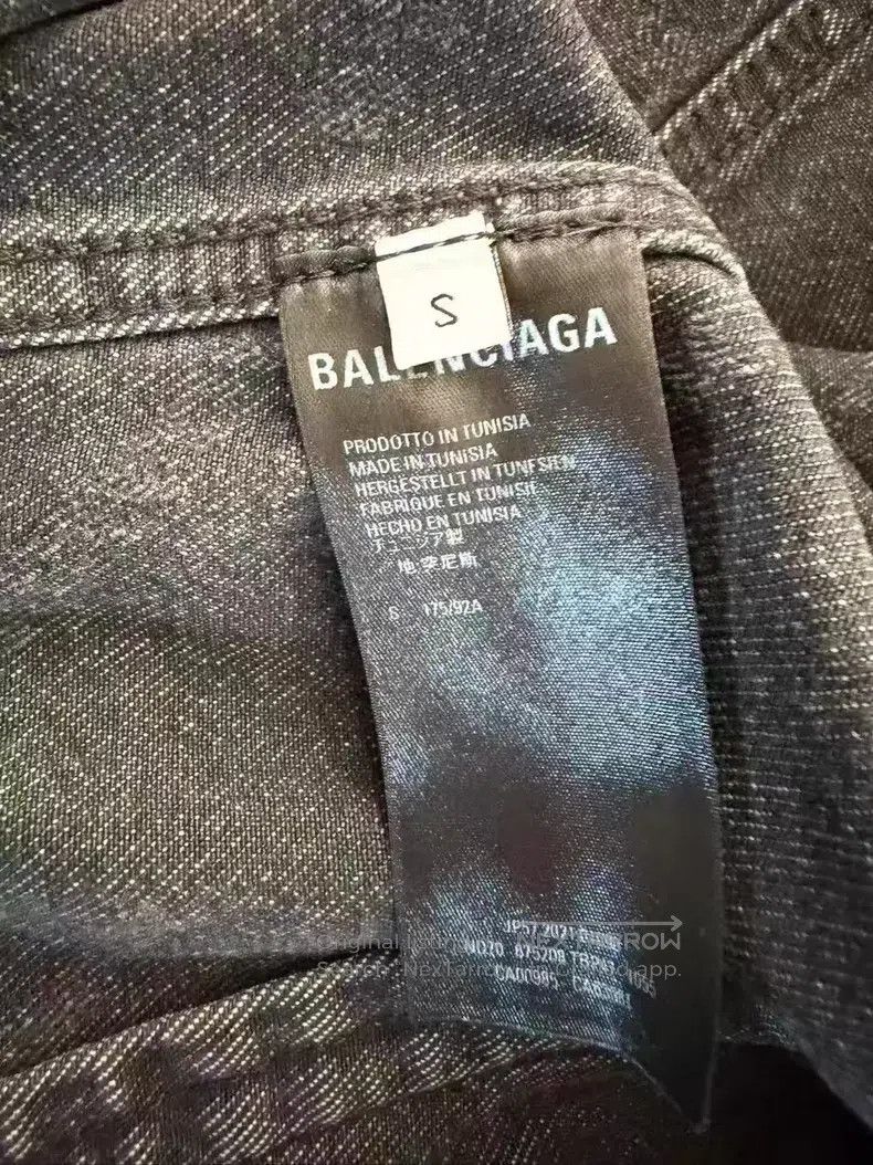 Balenciaga Balenciaga Logo Printed Denim Jacket with Bulletproof Vest Size US S / EU 44-46 / 1 - 4 Thumbnail