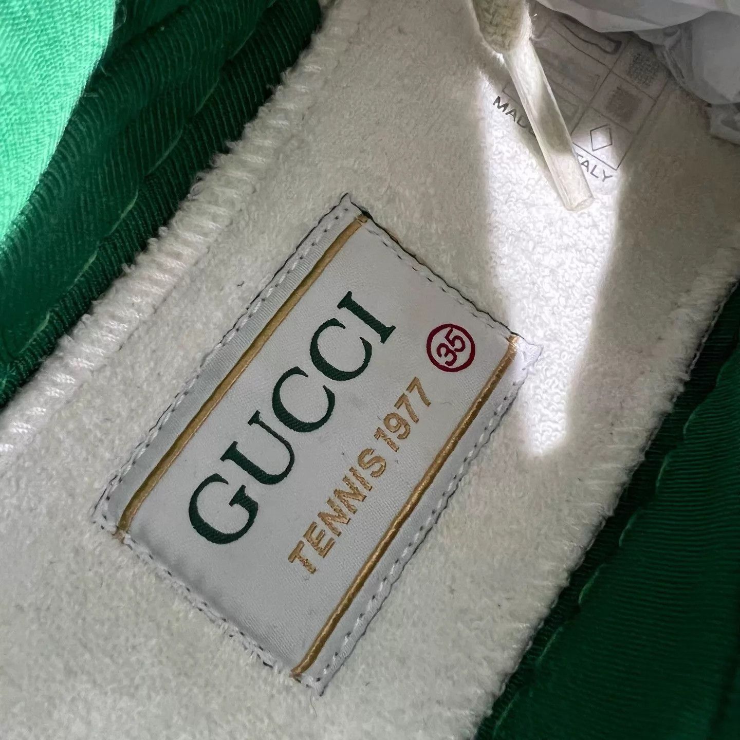 Gucci Gucci 1977 GG Supreme Monogram Women's 35 Sneakers Size US 4.5 / IT 34.5 - 8 Thumbnail