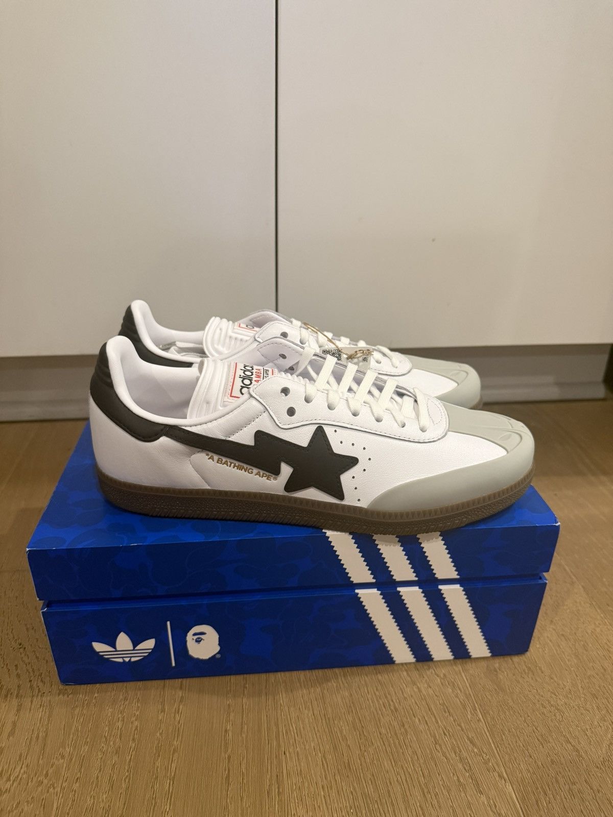 Adidas × Bape Men's Adidas x BAPE Samba | Size 8.5 | White Black Gum m Size US 8.5 / EU 41-42 - 5 Thumbnail
