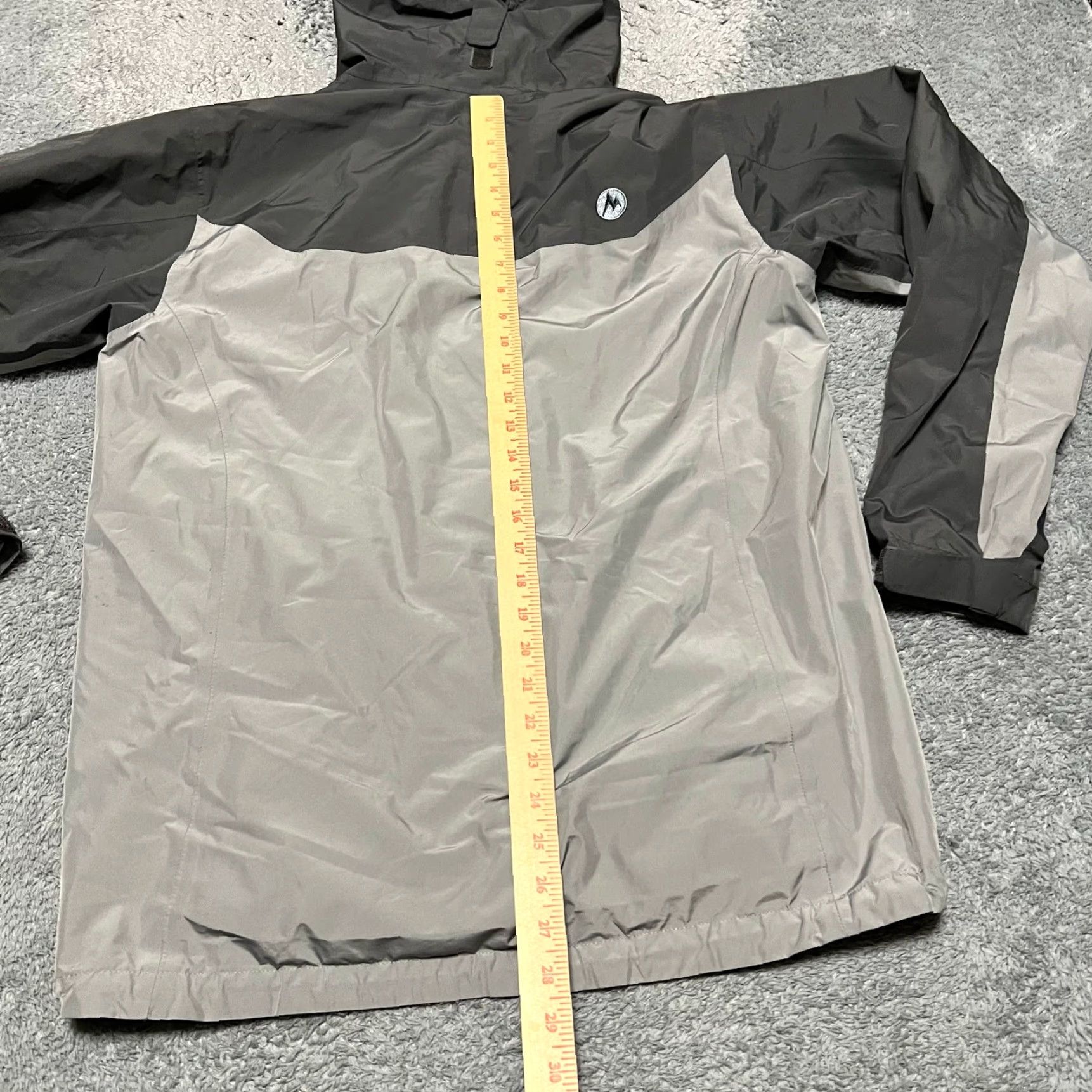 Marmot Marmot Jacket Mens Medium Gray Lightweight Hooded Windbreaker stain Size US M / EU 48-50 / 2 - 7 Thumbnail