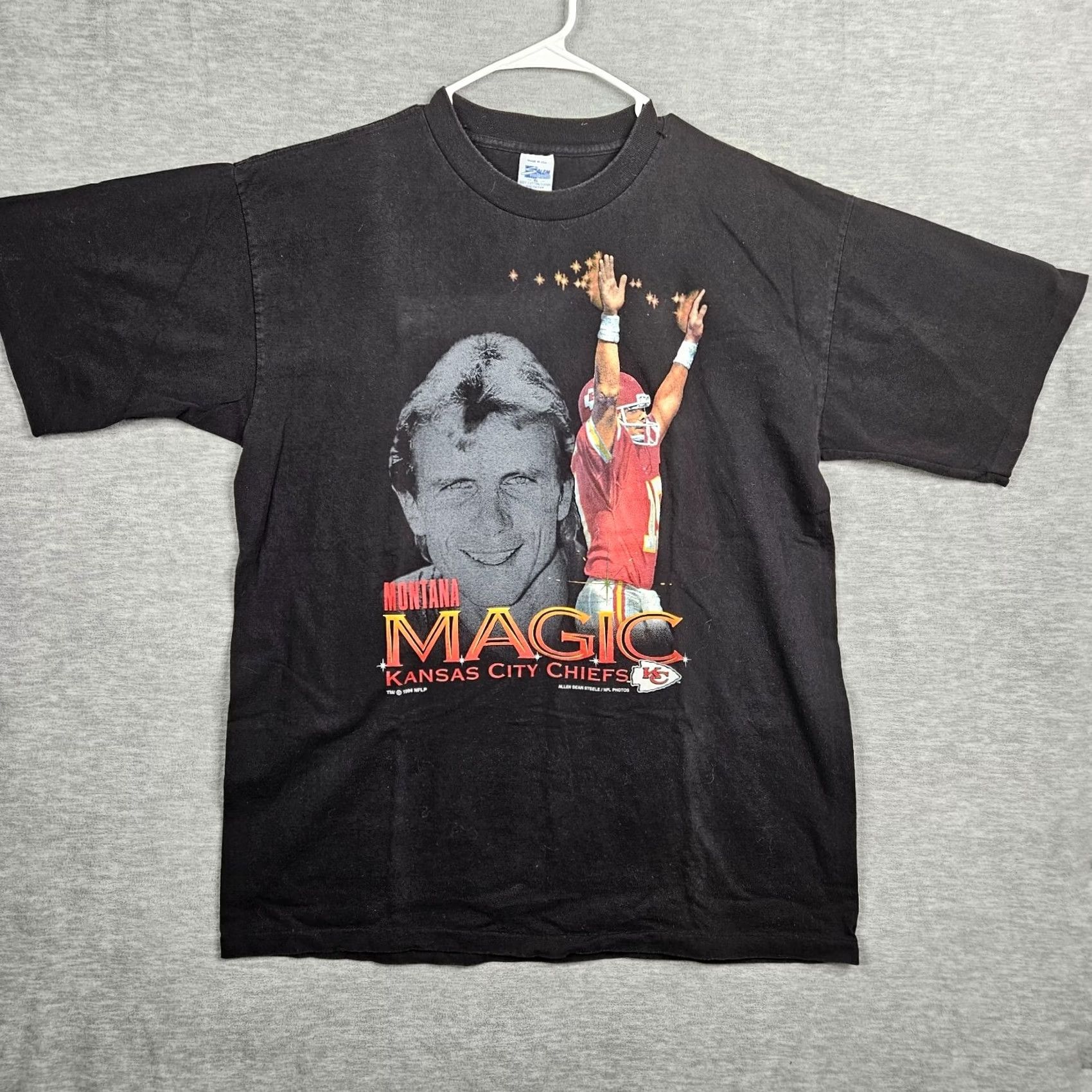 Vintage VINTAGE Joe Montana Magic Kansas City Chiefs KC Tee XL Shirt Mens Black 1990s KC Sportswear T-Shirt Size US XL / EU 56 / 4 - 2 Thumbnail