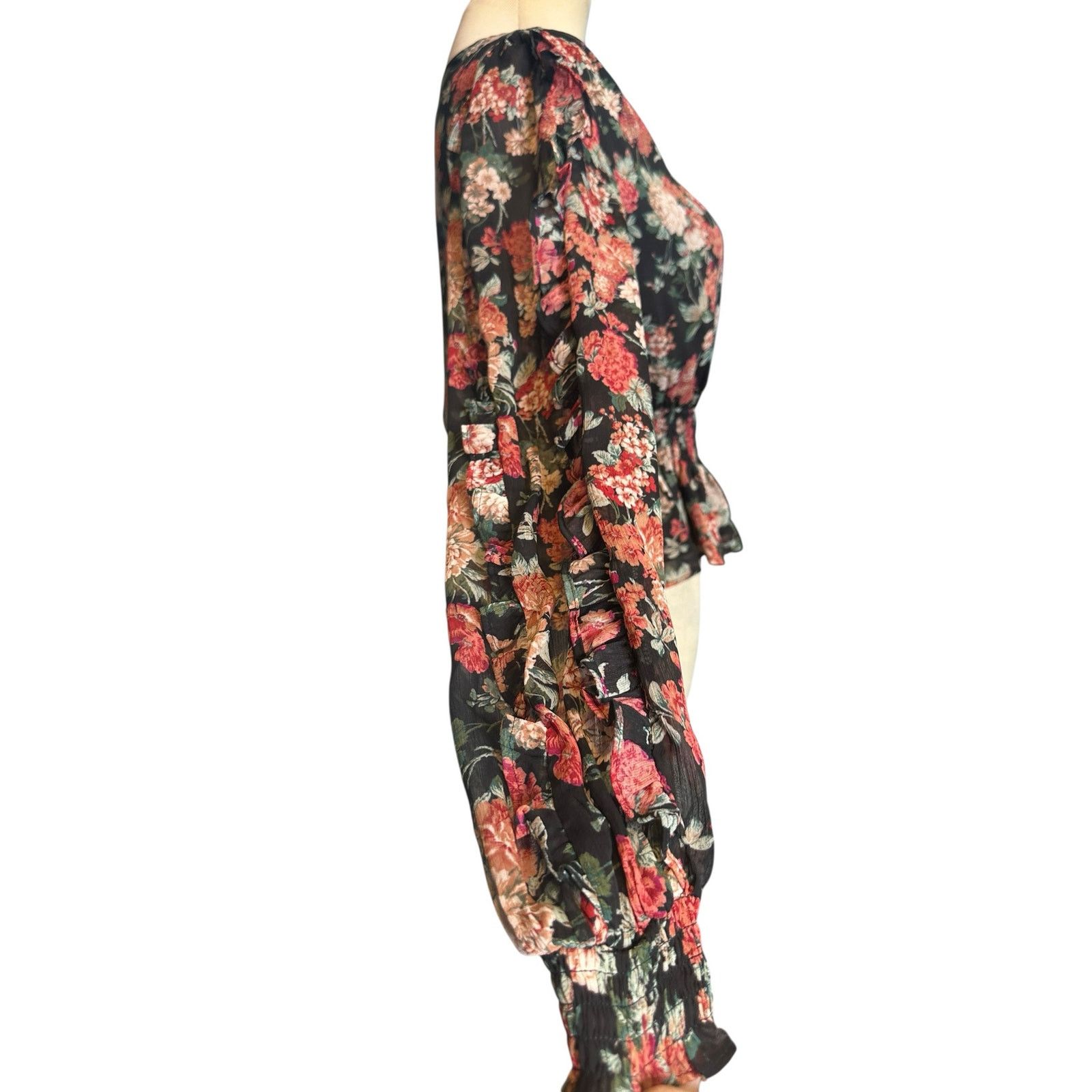 Express Express black red floral long sleeves blouse size XS Size XS / US 0-2 / IT 36-38 - 15 Thumbnail