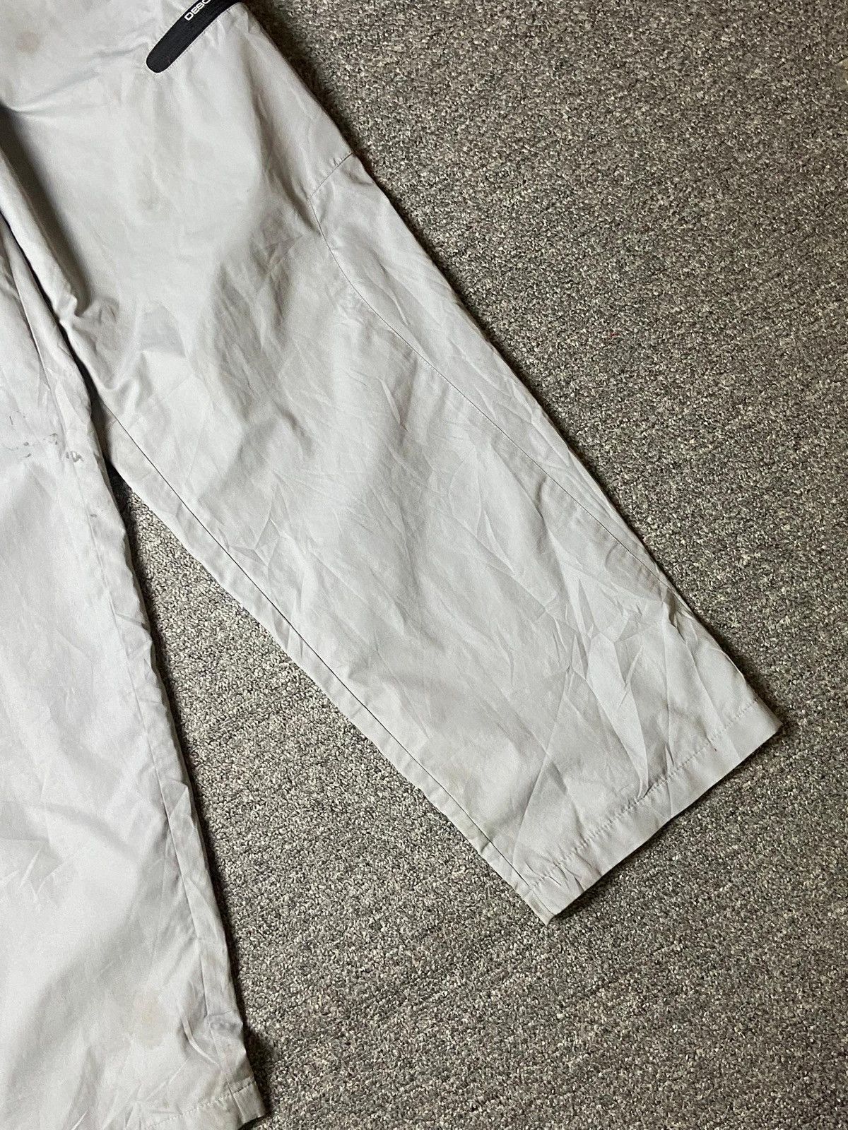 Descente × Japanese Brand × Vintage Descente Brand Long Track Suit Pants (120) Size US 26 / EU 42 - 10 Thumbnail