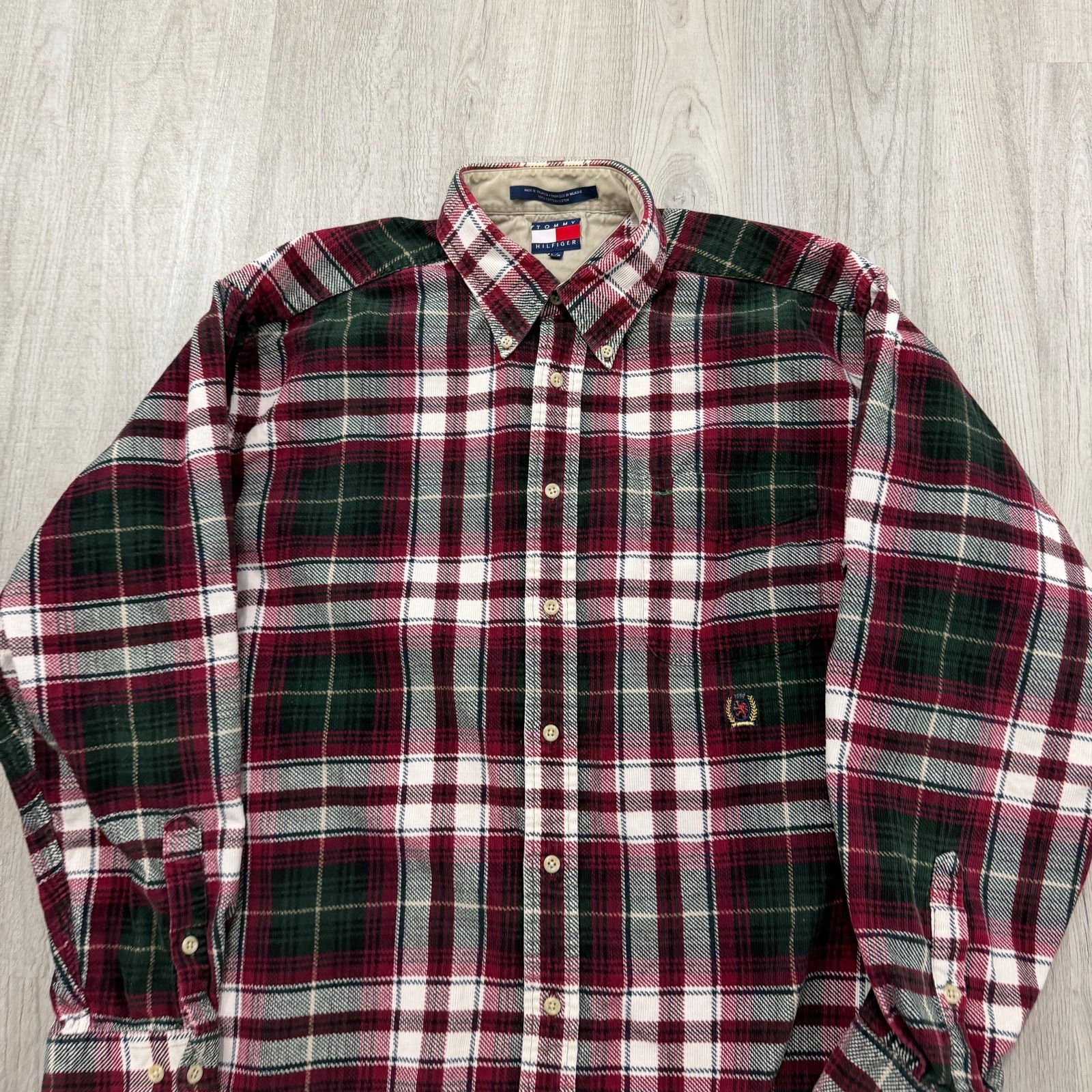 Tommy Hilfiger Vintage Tommy Hilfiger Corduroy Button Shirt Large Plaid Size US L / EU 52-54 / 3 - 2 Thumbnail
