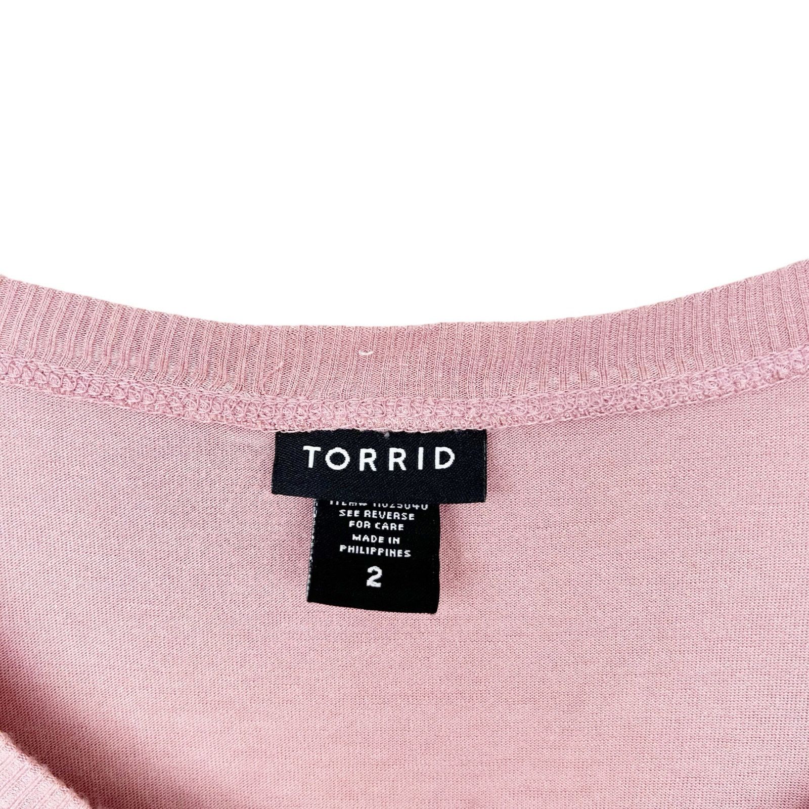 Other Torrid Pink Flutter Sleeve Short Sleeve Shirt Sz 2X Size XXL / US 16-18 / IT 52-54 - 2 Thumbnail