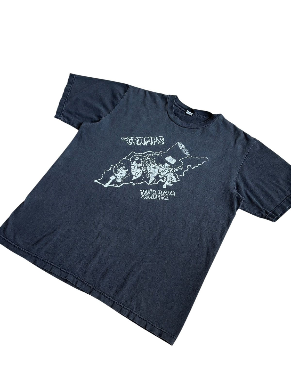 Band Tees × Vintage Vintage 90s The Cramps ‘You’ll Never Changed Me’ Tee Shirt Size US XL / EU 56 / 4 - 3 Thumbnail