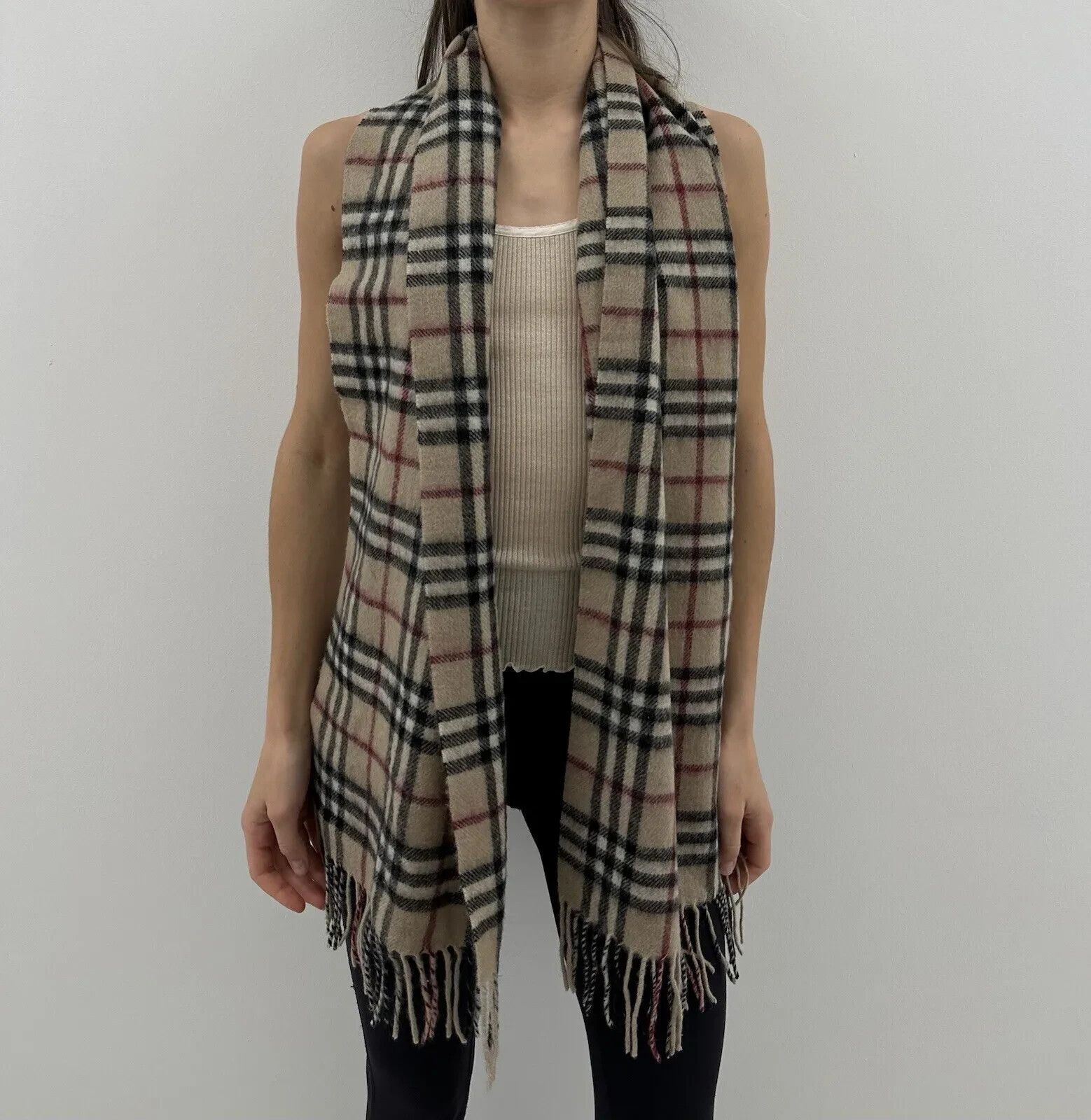 Burberry BURBERRY VINTAGE 100 % CASHMERE SCARF NOVA CHECK 163x33 cm Size ONE SIZE - 3 Thumbnail