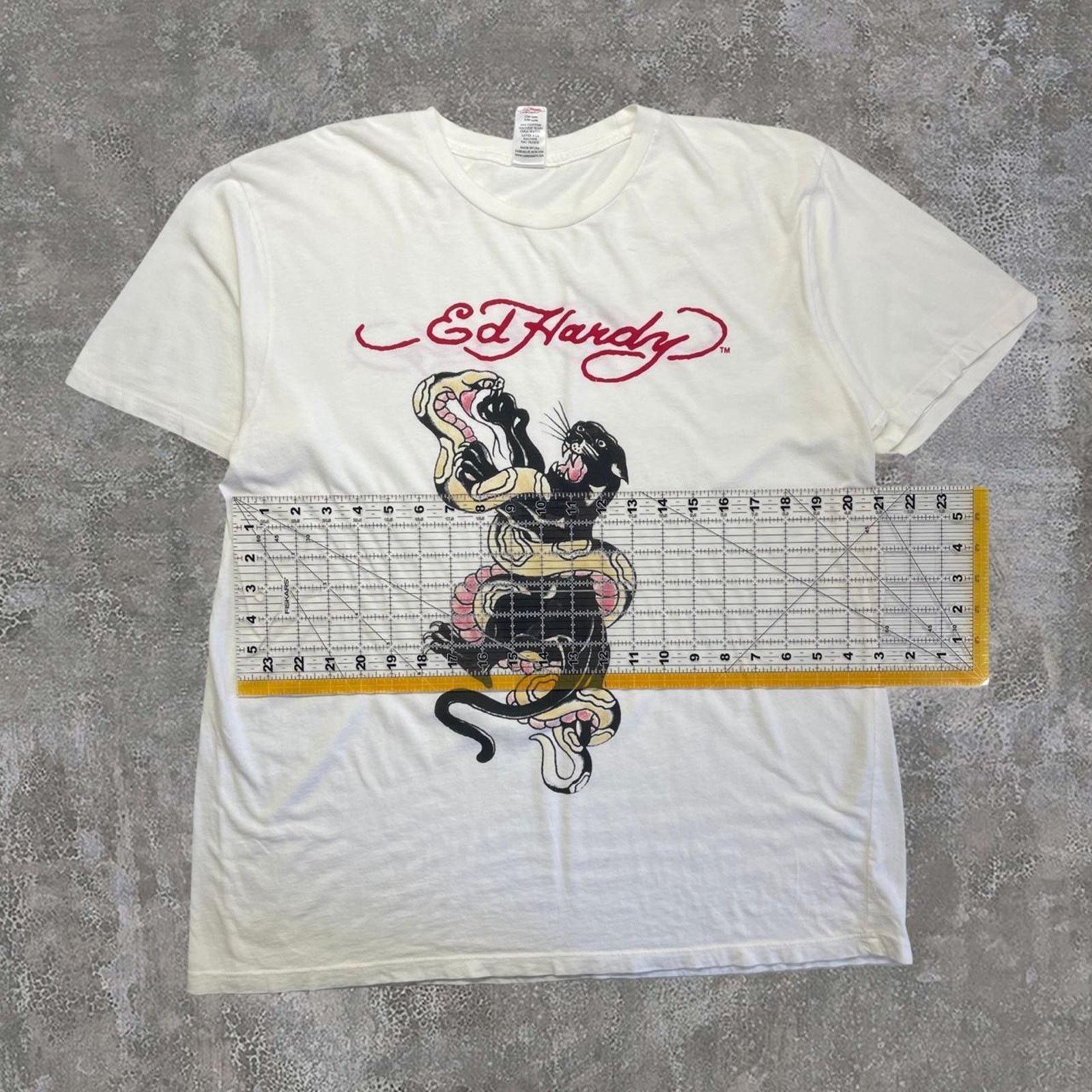 Ed Hardy Ed hardy vintage lightweight Tee Size US XL / EU 56 / 4 - 5 Thumbnail