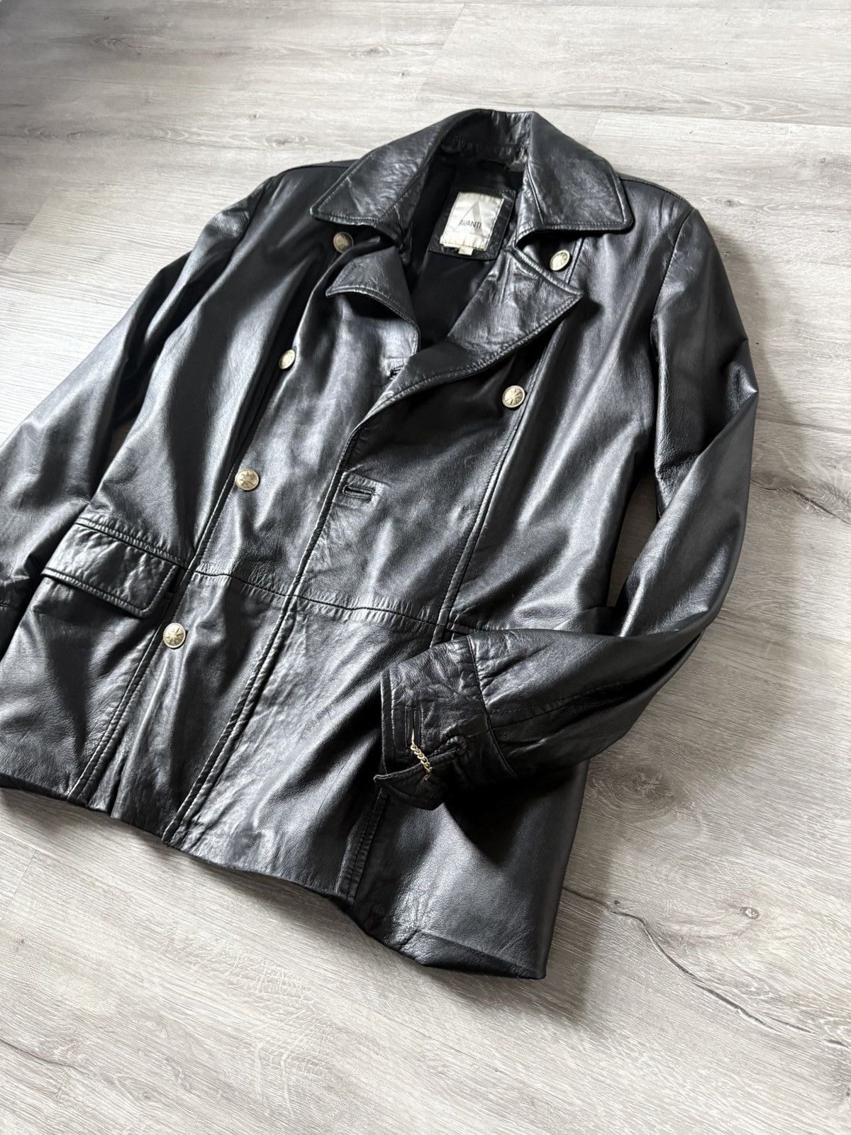 Vintage Early 2000s leather trench coat Size US M / EU 48-50 / 2 - 2 Thumbnail