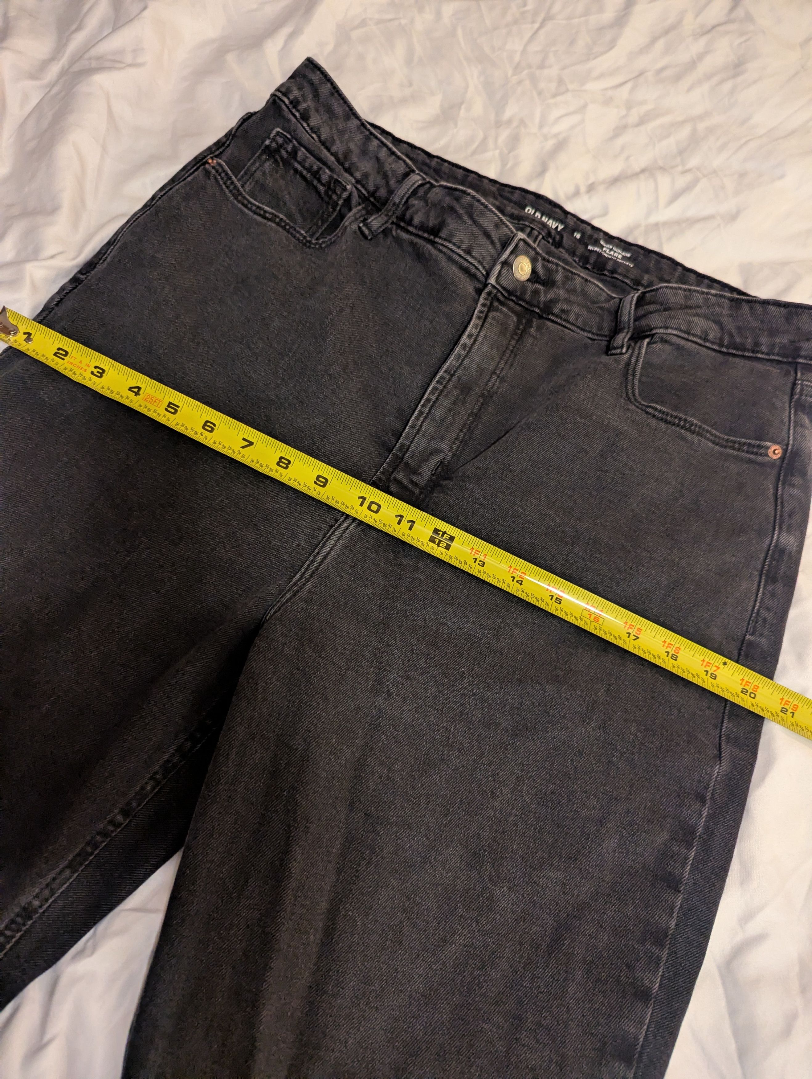 Old Navy Old Navy Higher High Rise Flare bottom Jeans 16 Women's Size 38" / US 16 / IT 52 - 3 Thumbnail