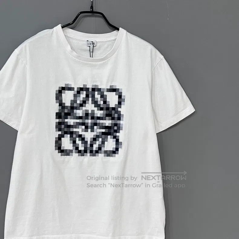 Loewe Loewe White logo mosaic short-sleeve T-shirt Size L / US 10 / IT 46 - 2 Thumbnail