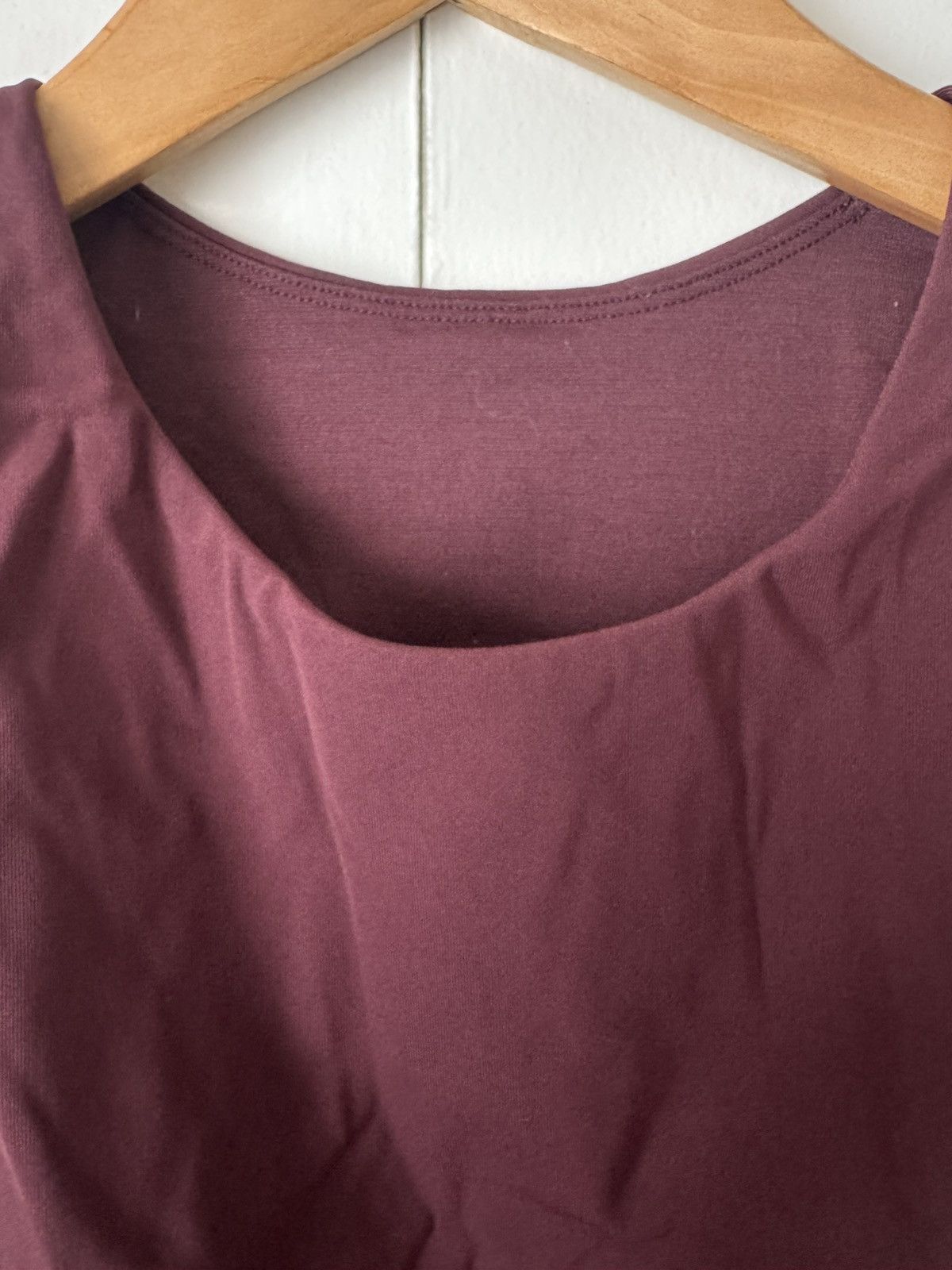 Lululemon High- neck Cropped Top Size L / US 10 / IT 46 - 4 Thumbnail