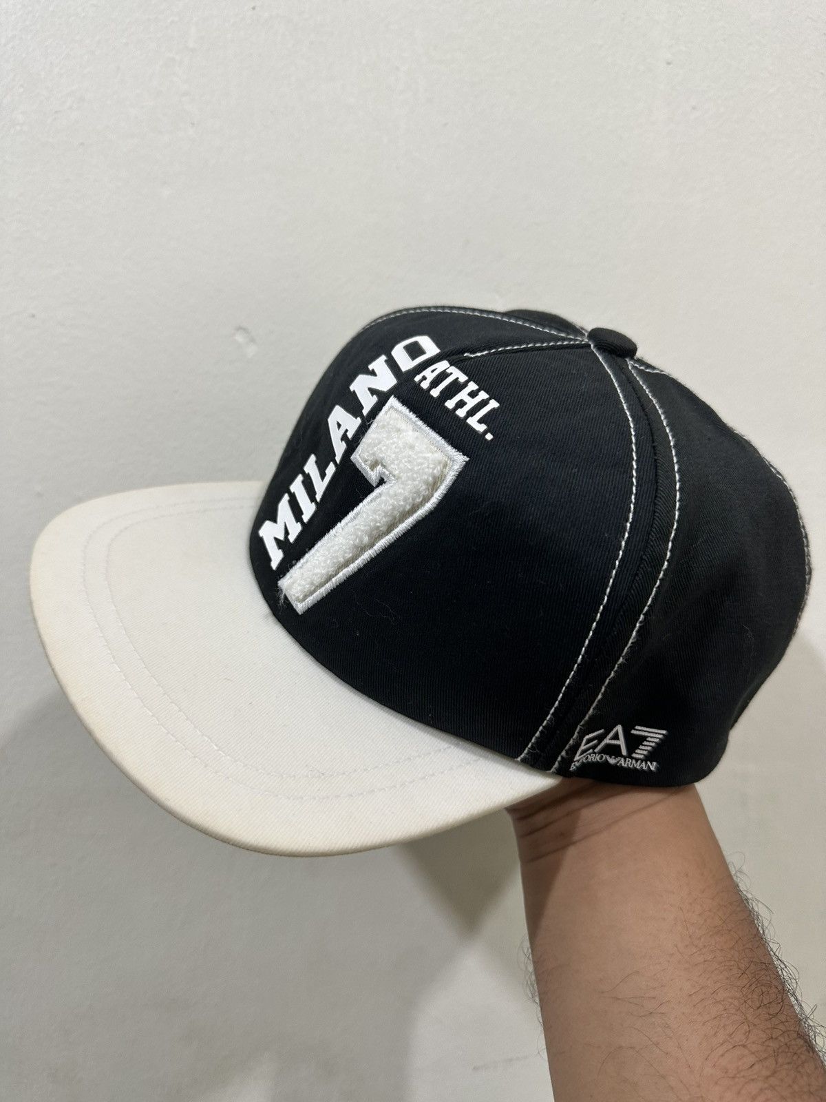 Armani Exchange VTG Emporior Armani Hat Size ONE SIZE - 1 Thumbnail