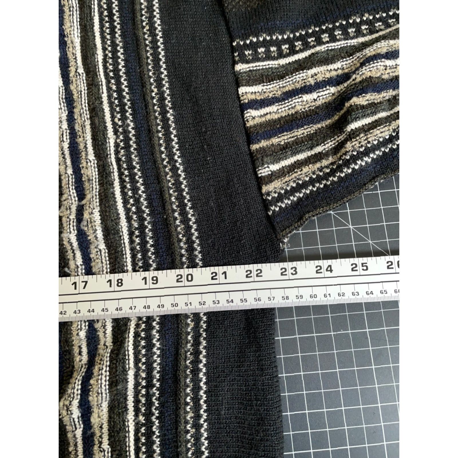 Haggar Vintage Haggar Men's Textured Stripe Sweater Adult Large Black Lightweight Knit 90s Size US L / EU 52-54 / 3 - 5 Thumbnail