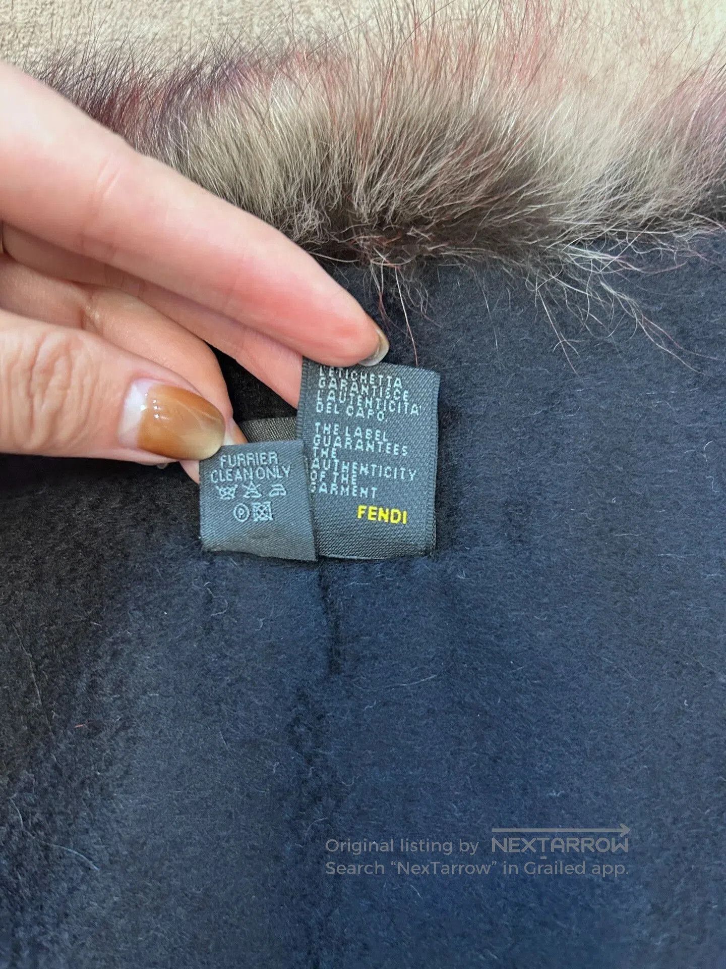 Fendi Fendi Cashmere Fur Cape Shawl. Size XS / US 0-2 / IT 36-38 - 5 Thumbnail