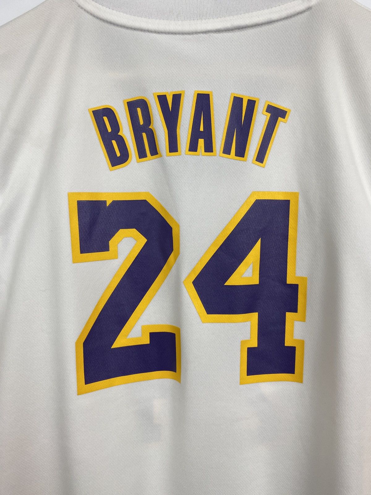 Adidas 🇺🇸 Vintage Kobe Bryant 24 Adidas L A Lakers 2014 Jersey Rare Size US M / EU 48-50 / 2 - 12 Thumbnail
