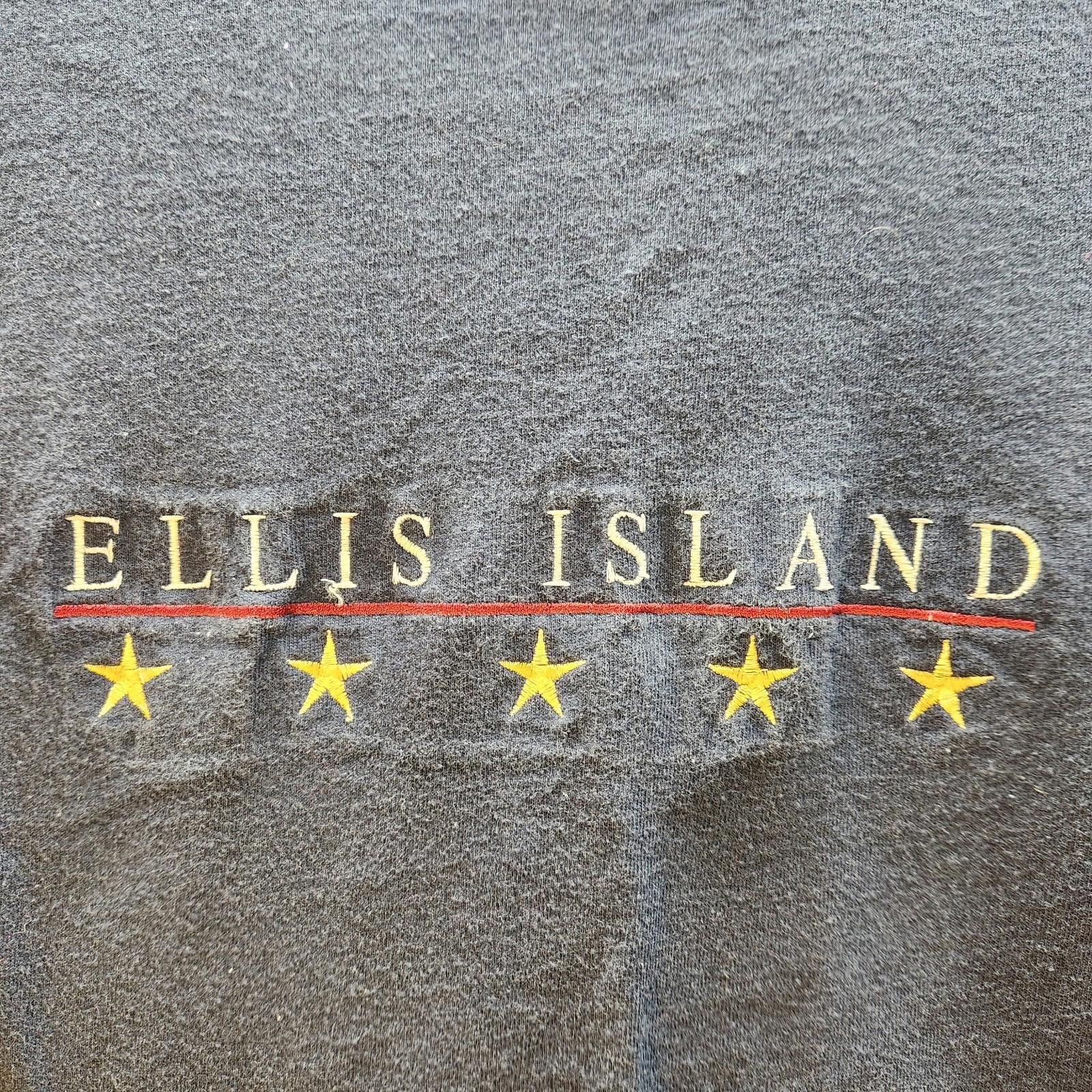 Superdry Vintage Ellis Island Embroidered Tshirt Blue Size Large Size US L / EU 52-54 / 3 - 2 Thumbnail