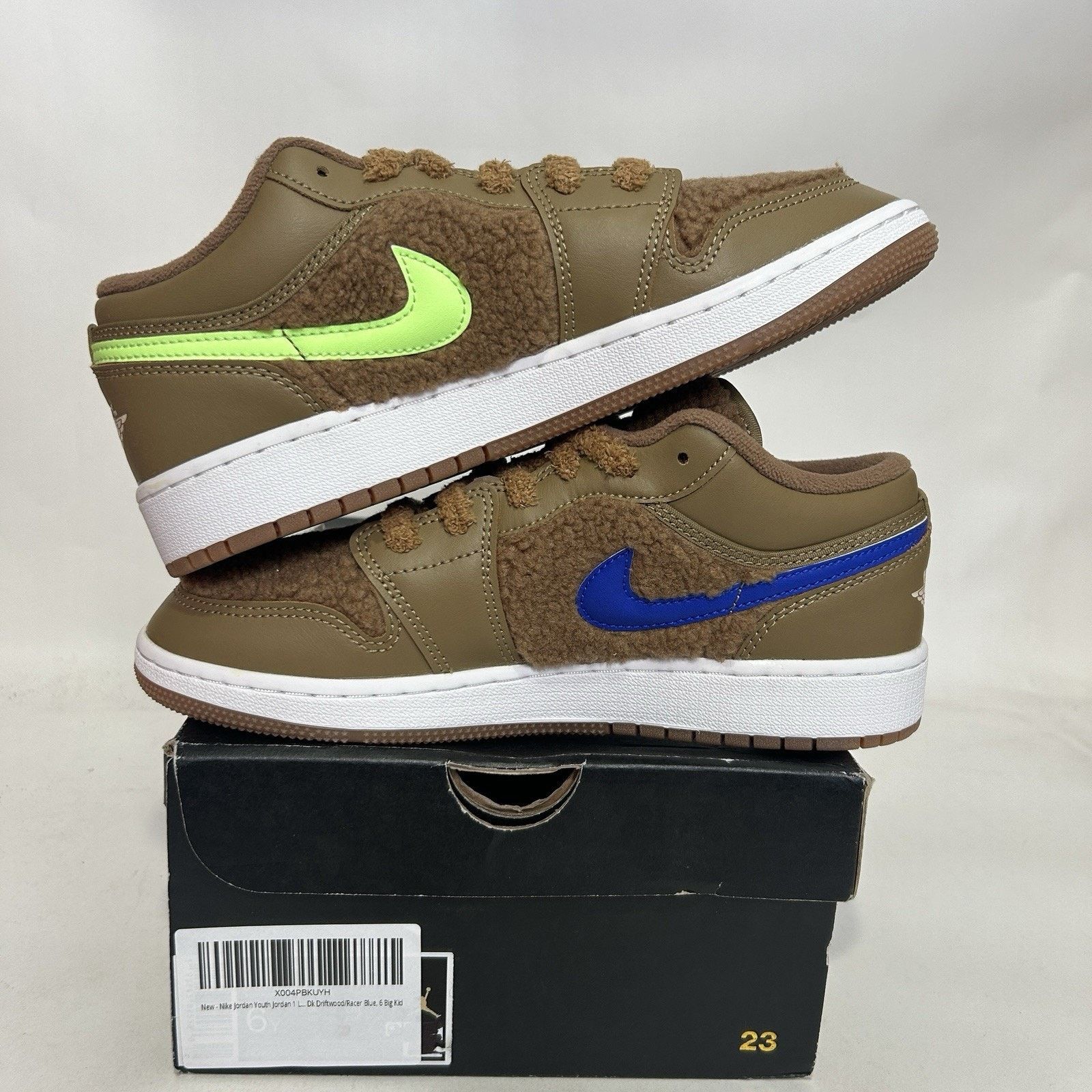 Nike Nike Air Jordan 1 Low Utility GS “Teddy Bear” 2021 Size US 6 / EU 39 - 3 Thumbnail