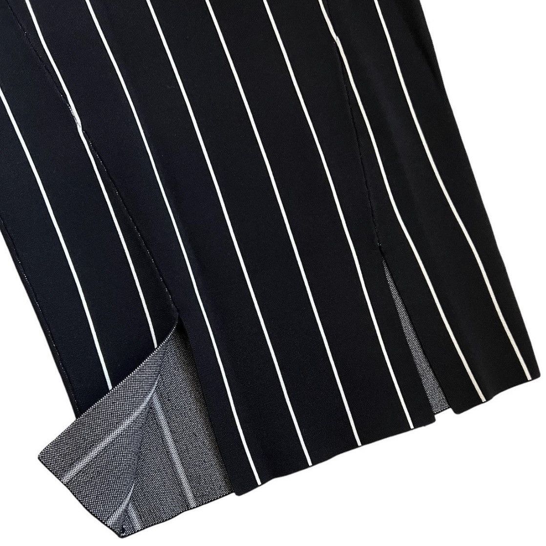 Timo Weiland Timo Weiland B&W Striped Skirt & Crop Top Set Size S / US 4 / IT 40 - 6 Thumbnail