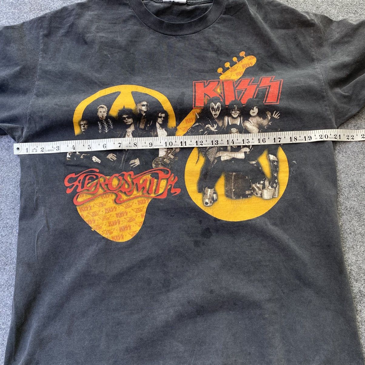 Band Tees Vintage 2003 Aerosmith and KISS joint tour T-shirt Size US L / EU 52-54 / 3 - 8 Thumbnail