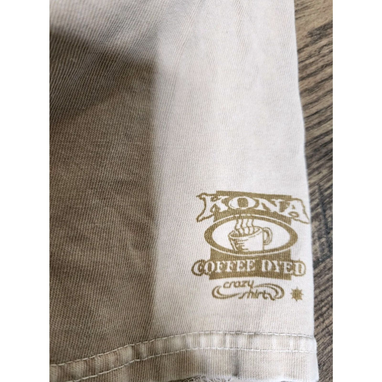 Vintage VINTAGE Crazy Shirts Mens XL T-Shirt Crew Neck Short Sleeve Graphic Print All Seasons Beige Cotton 80s 90s Kona Coffee Dyed Distressed Size US XL / EU 56 / 4 - 6 Thumbnail