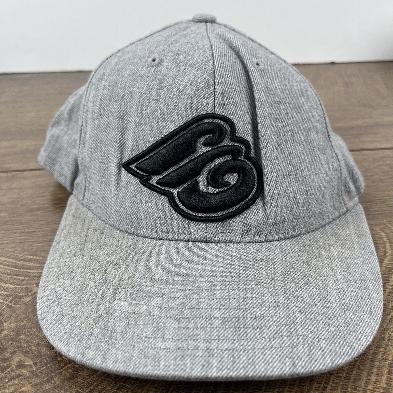Other E Gray Snapback Hat Gray Adjustable Hat Adult Fit Gray Hat Size ONE SIZE - 5 Thumbnail