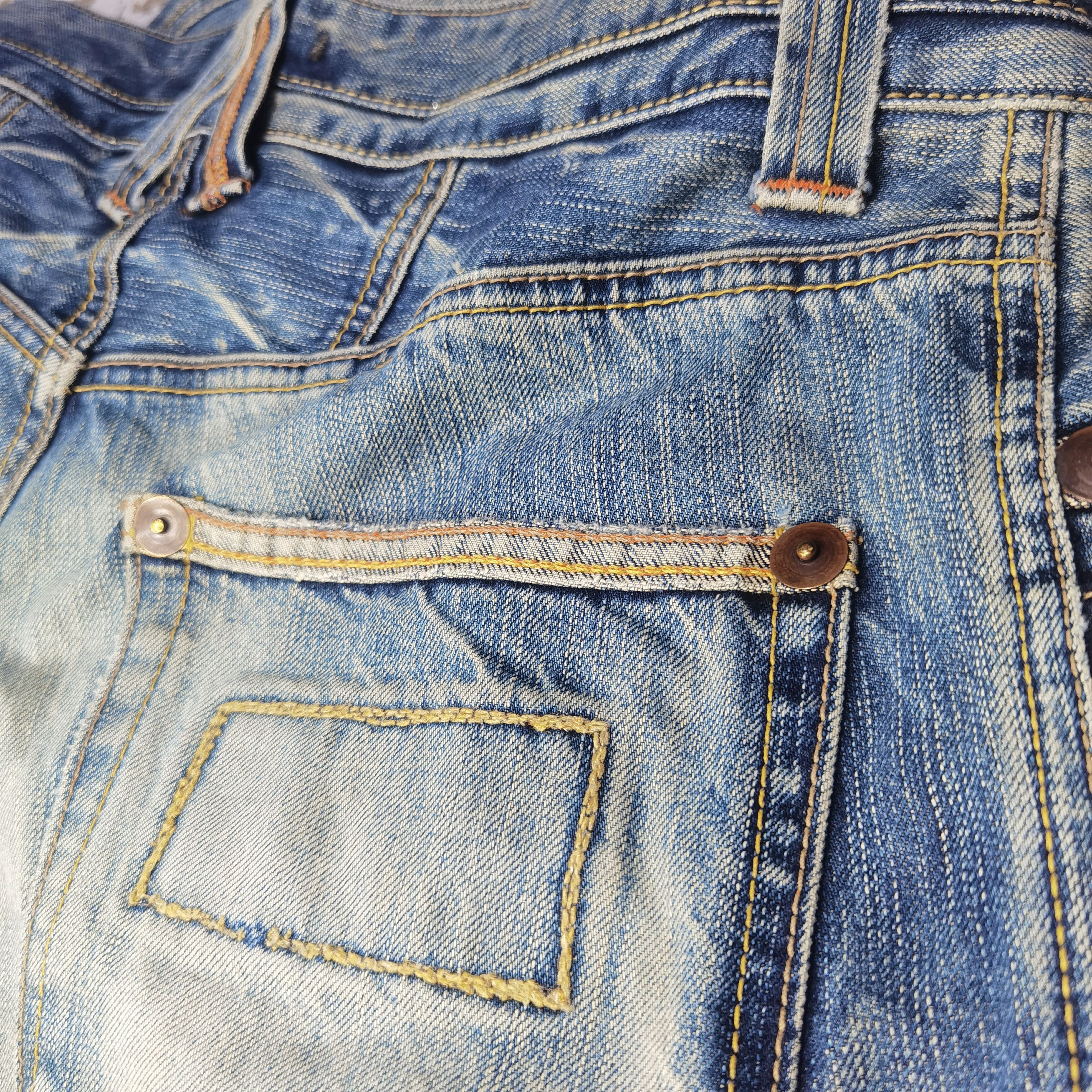 Blue Blue Japan 🇯🇵 90s Blue Way Distressed Denim Mud Wash Pants Size US 30 / EU 46 - 9 Thumbnail