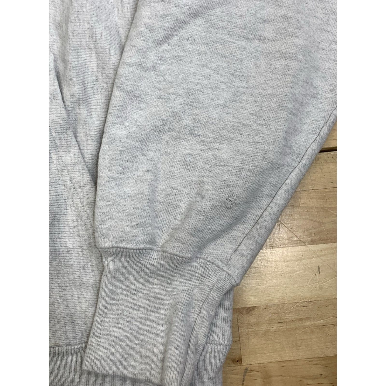 Champion VINTAGE CHampion Reverse Weave Hoodie Mens M Gray Pullover Y2K Size US M / EU 48-50 / 2 - 4 Thumbnail