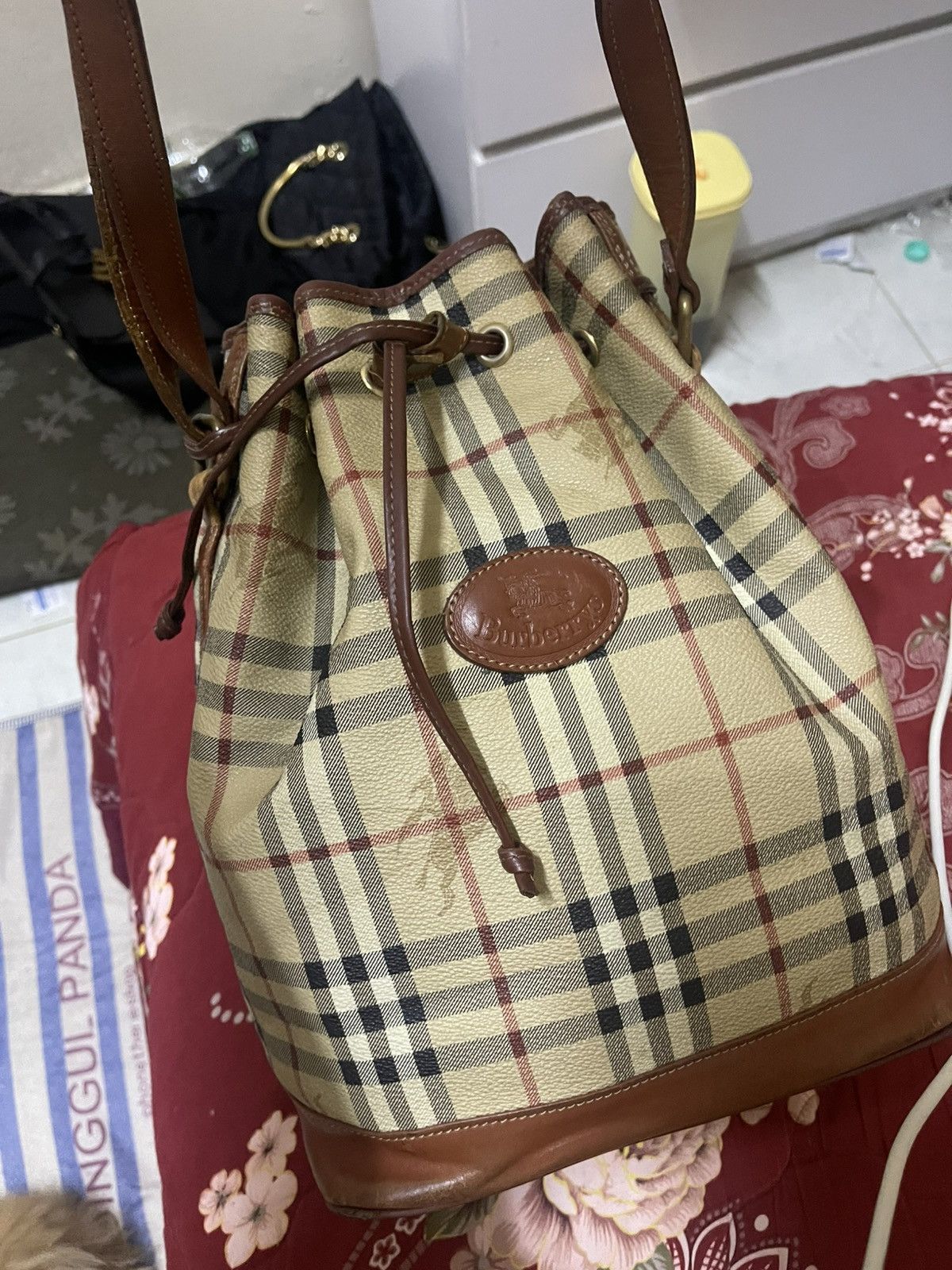 Burberry Vintage Burberry Bucket Bag Size ONE SIZE - 5 Thumbnail
