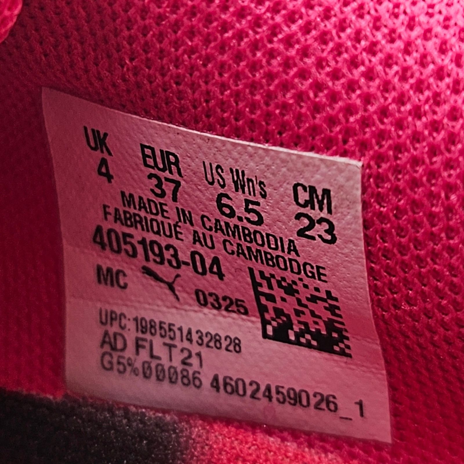 Puma PUMA WOMEN'S 6.5 MOSTRO TRIPLE HOT PINK LIFESTYLE SNEAKER Size US 6.5 / IT 36.5 - 6 Thumbnail