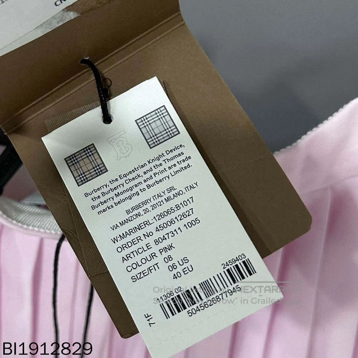 Burberry Burberry Pink Pleated Skirt. Size 35" - 4 Thumbnail