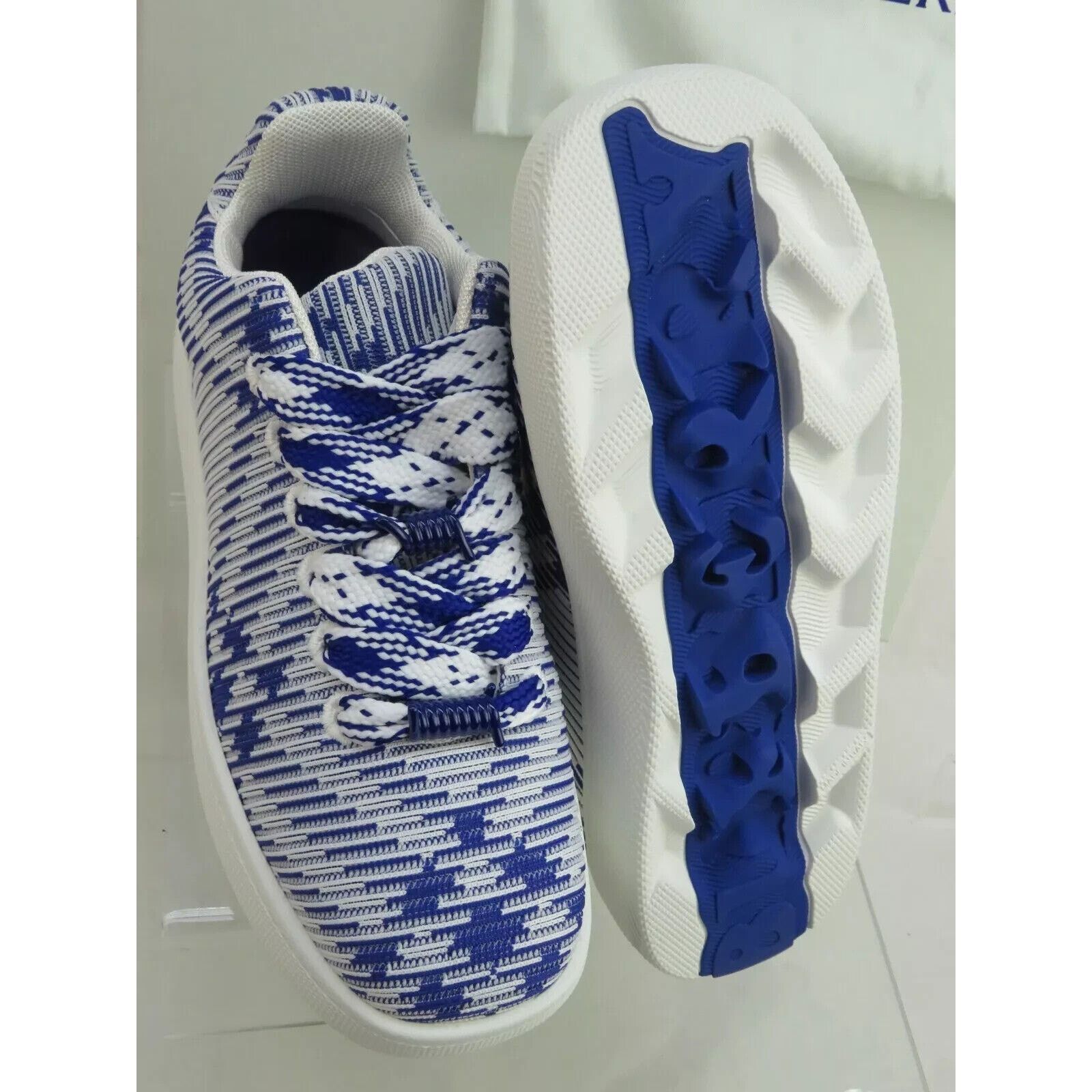 Burberry BURBERRY BOX BLUE CHECK CANVAS LOGO SNEAKERS 11 US 44 IT Size US 11 / EU 44 - 9 Thumbnail