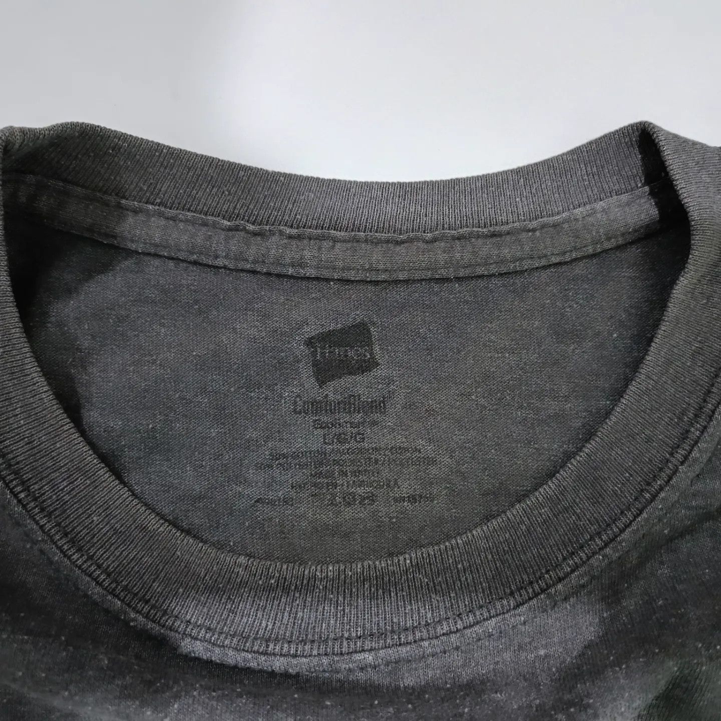 DVS TSHIRT : DVS - SKATEBOARD Size US L / EU 52-54 / 3 - 4 Thumbnail