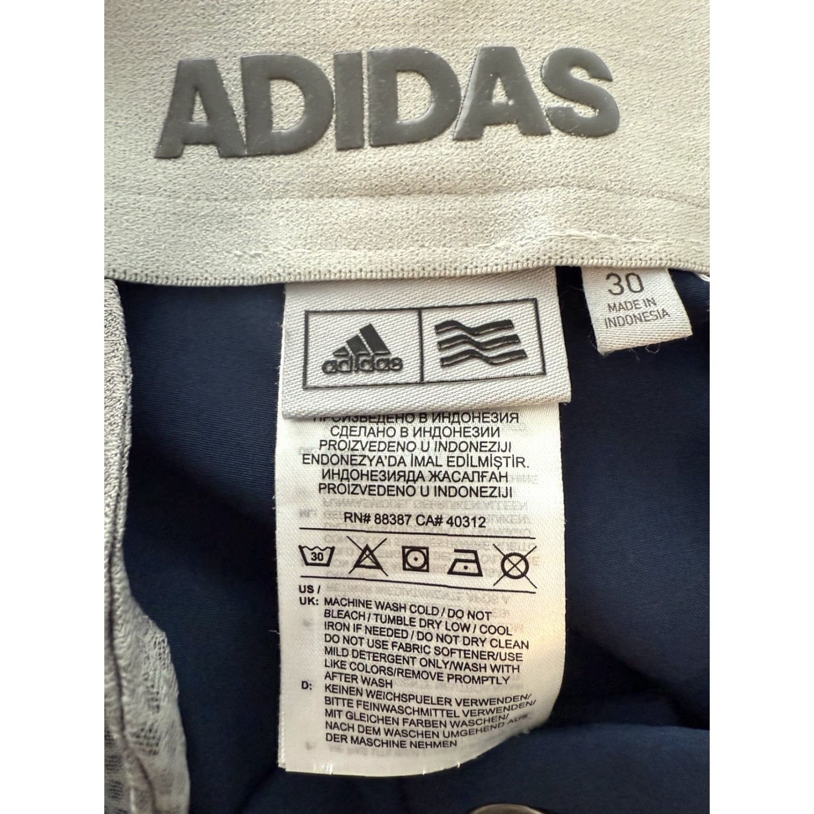 Adidas ADIDAS Ultimate 365 Golf Shorts Mens 30 Navy Blue 10” Inseam Size US 30 / EU 46 - 4 Thumbnail