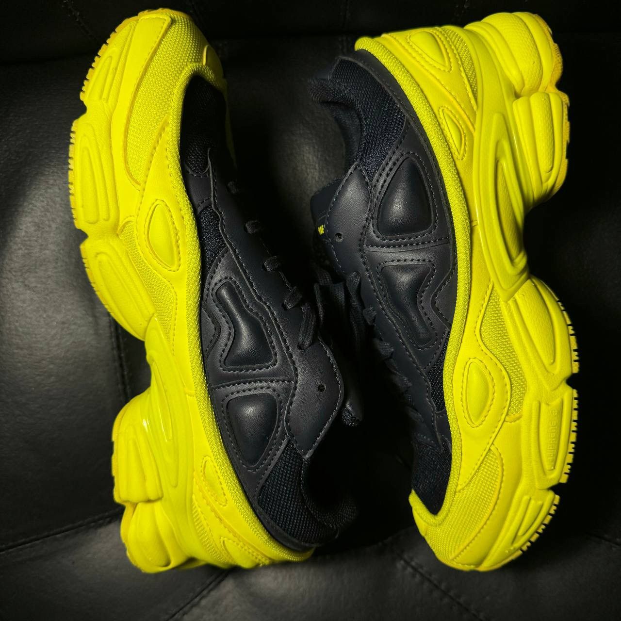 Adidas × Raf Simons 7,5us Adidas Raf Simons Ozweego Yellow FW18 Size US 7.5 / EU 40-41 - 5 Thumbnail