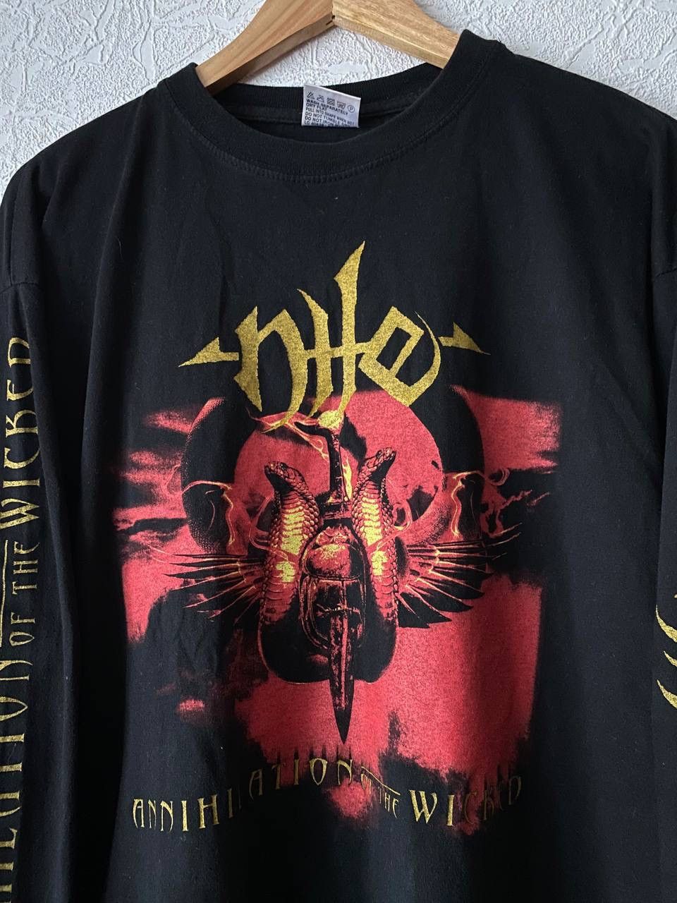 Band Tees Vintage Nile Annihilation of the Wicked 2005 Tour Longsleeve Size US XL / EU 56 / 4 - 3 Thumbnail