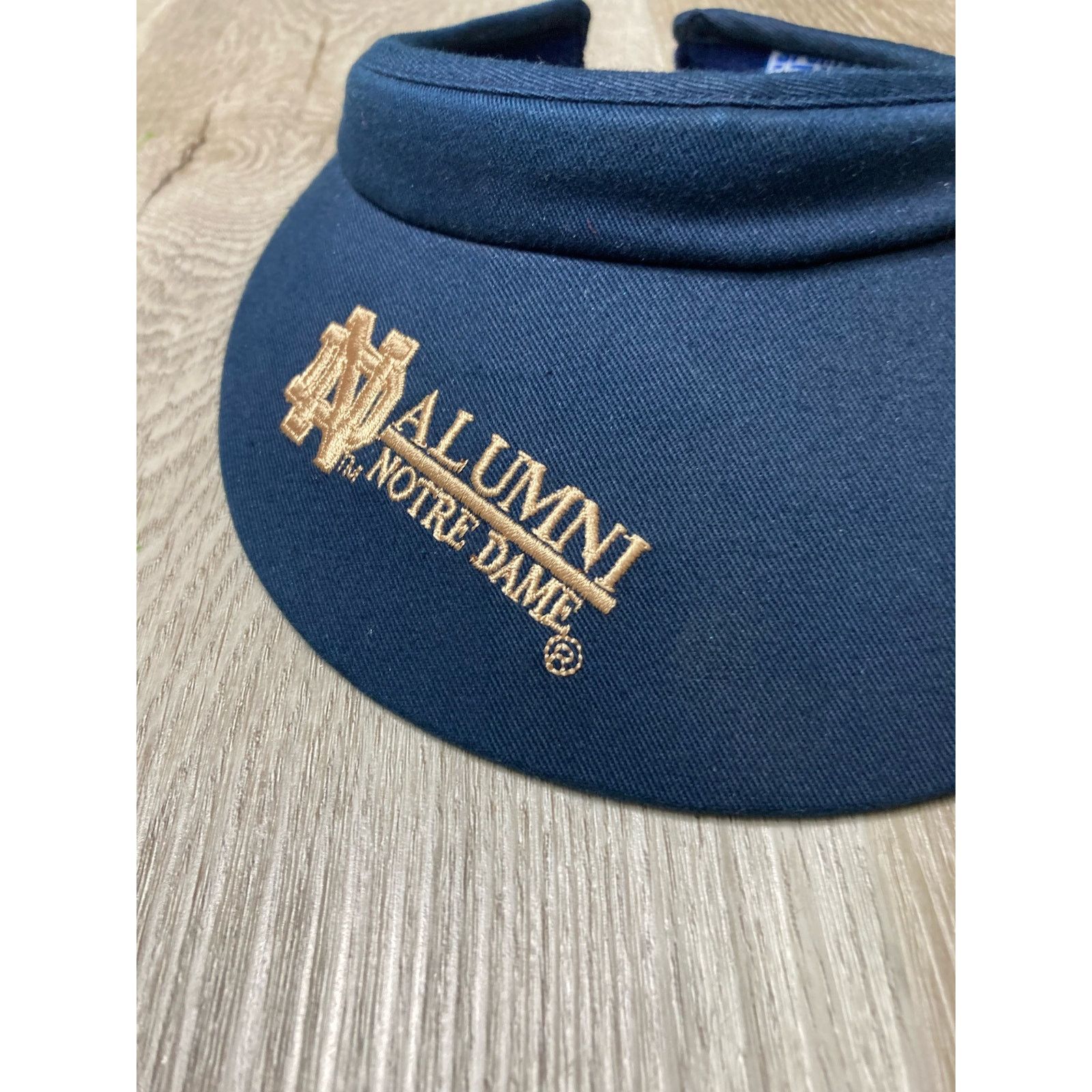 Other NCAA Vintage 90s Notre Dame Women's Visor Hat Fighting Irish Size ONE SIZE - 2 Thumbnail