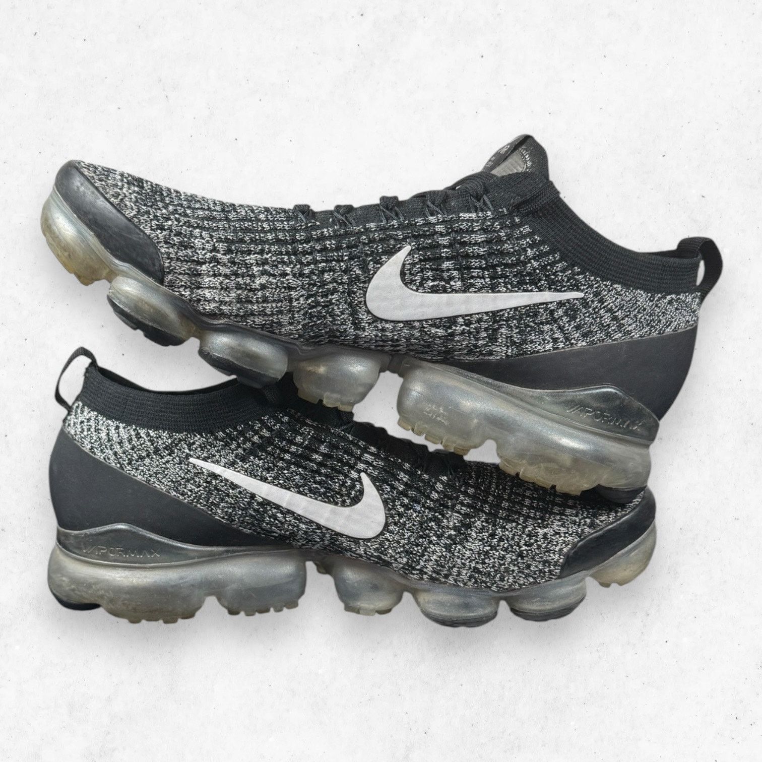 Nike Nike Air VaporMax Flyknit 3 Oreo Black White Size 11 Size US 11 / EU 44 - 5 Thumbnail