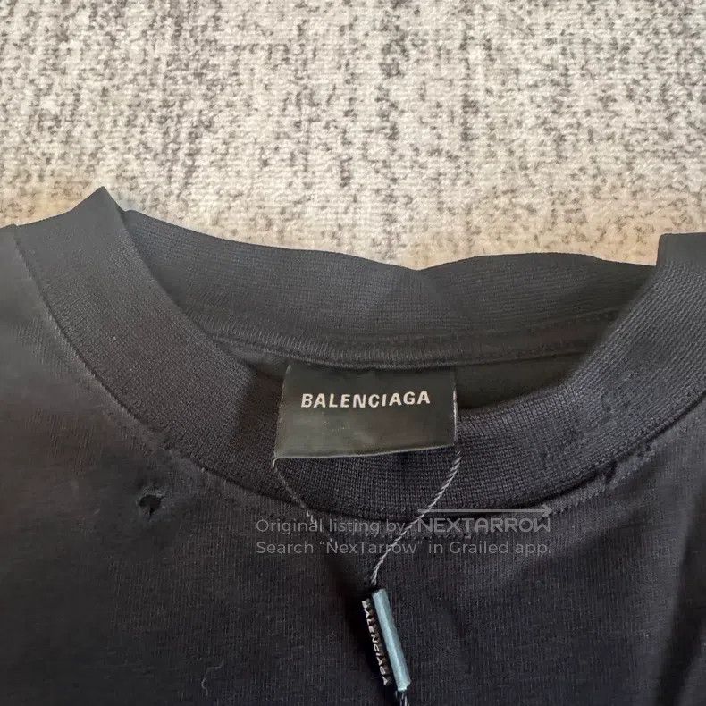 Balenciaga Balenciaga Valentine's day limited love logo short sleeves Size US M / EU 48-50 / 2 - 2 Thumbnail