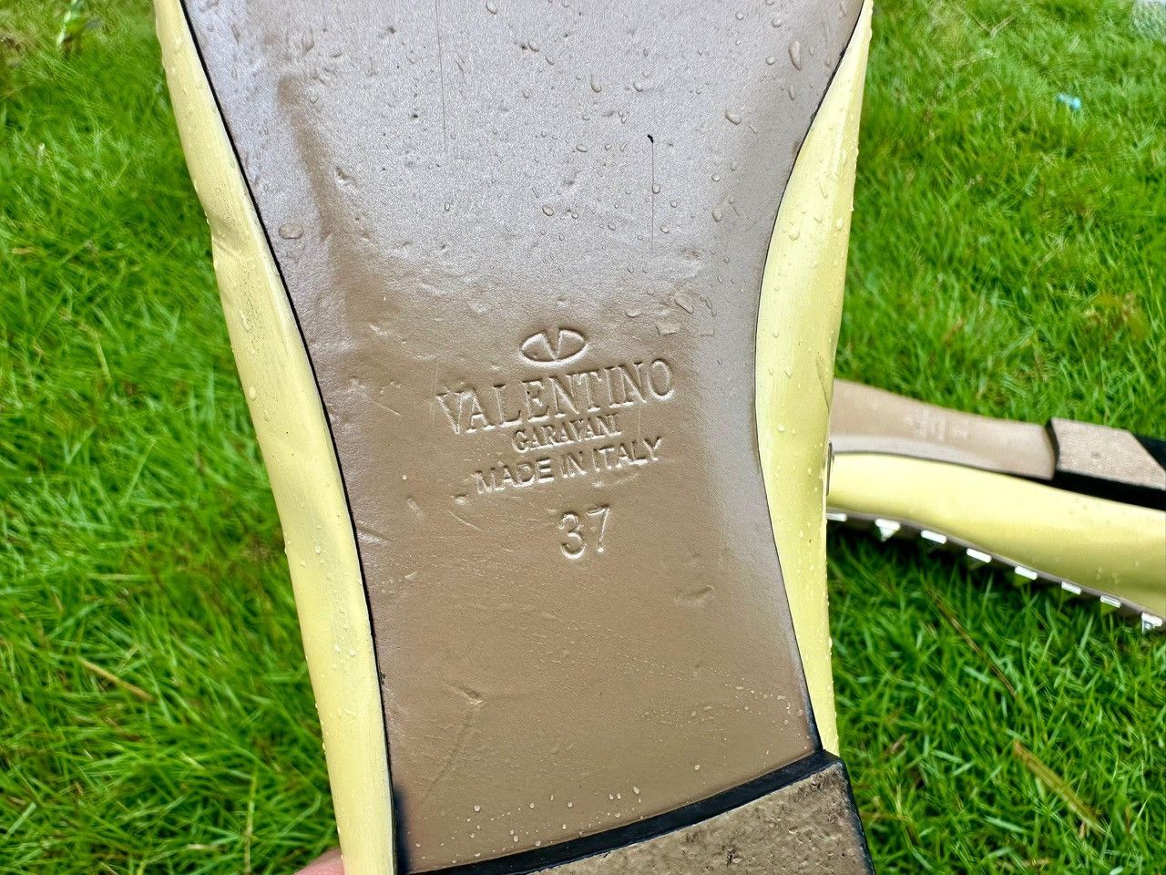 Valentino Authentic Valentino Garavani Rockstud Ballet Flats Size US 7 / IT 37 - 7 Thumbnail