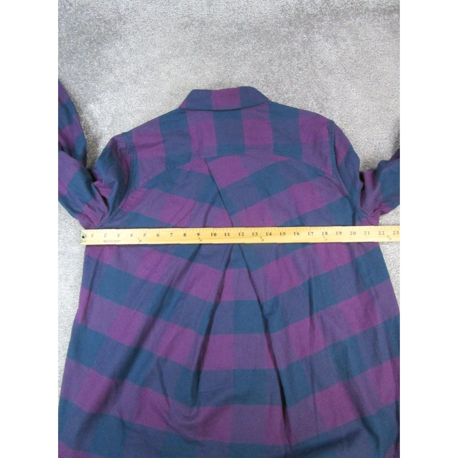 Lululemon Lululemon Full Day Ahead Shirt Womens 10 Purple Blue Cotton Flannel Button Up Shirt Womens 10 Purple Blue Cotton Flannel Button Up Size L / US 10 / IT 46 - 6 Thumbnail